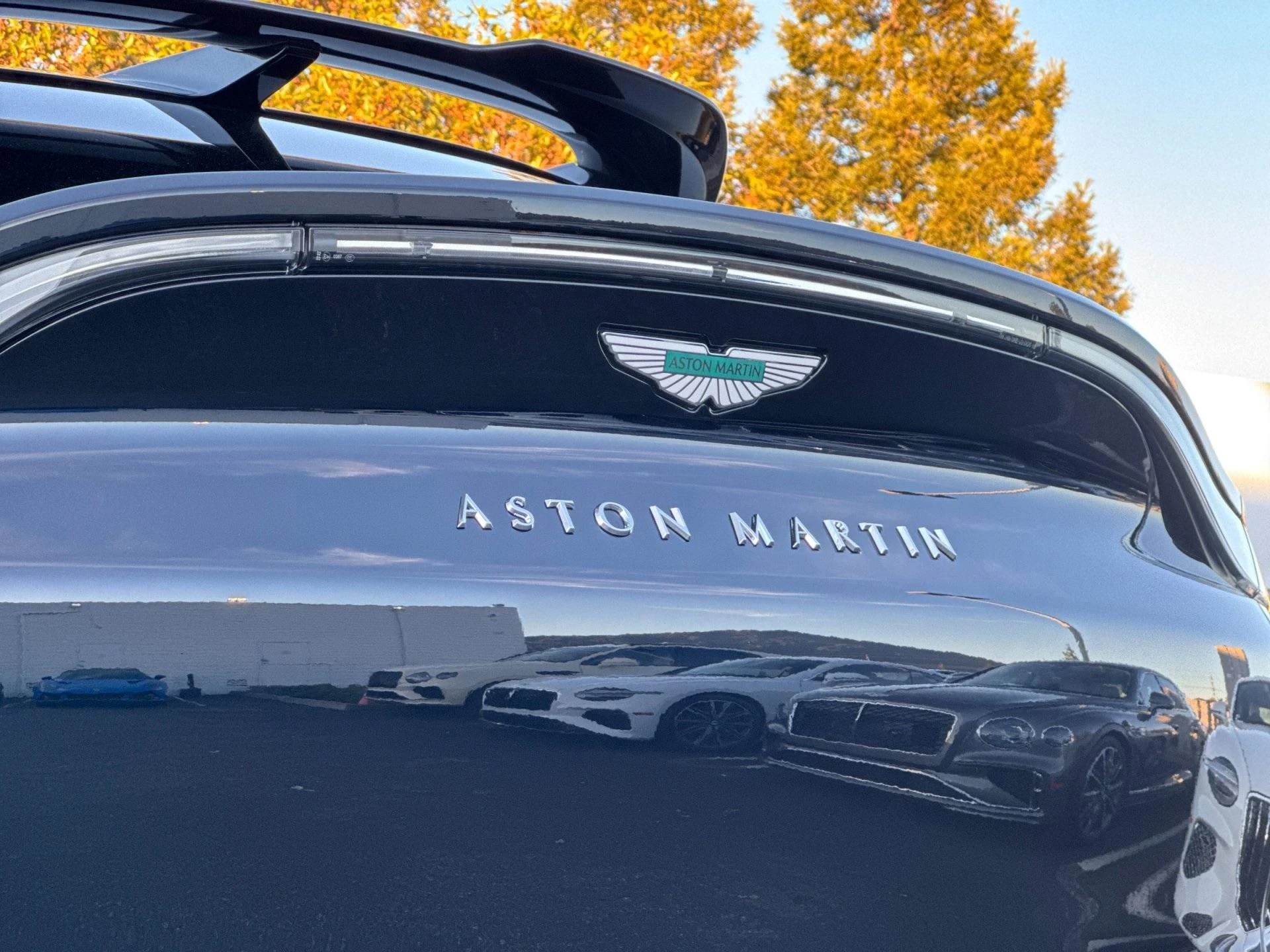 mph007_1559845103_New_2026_Aston_Martin_DBX_707_1767971556_89804e9f8f