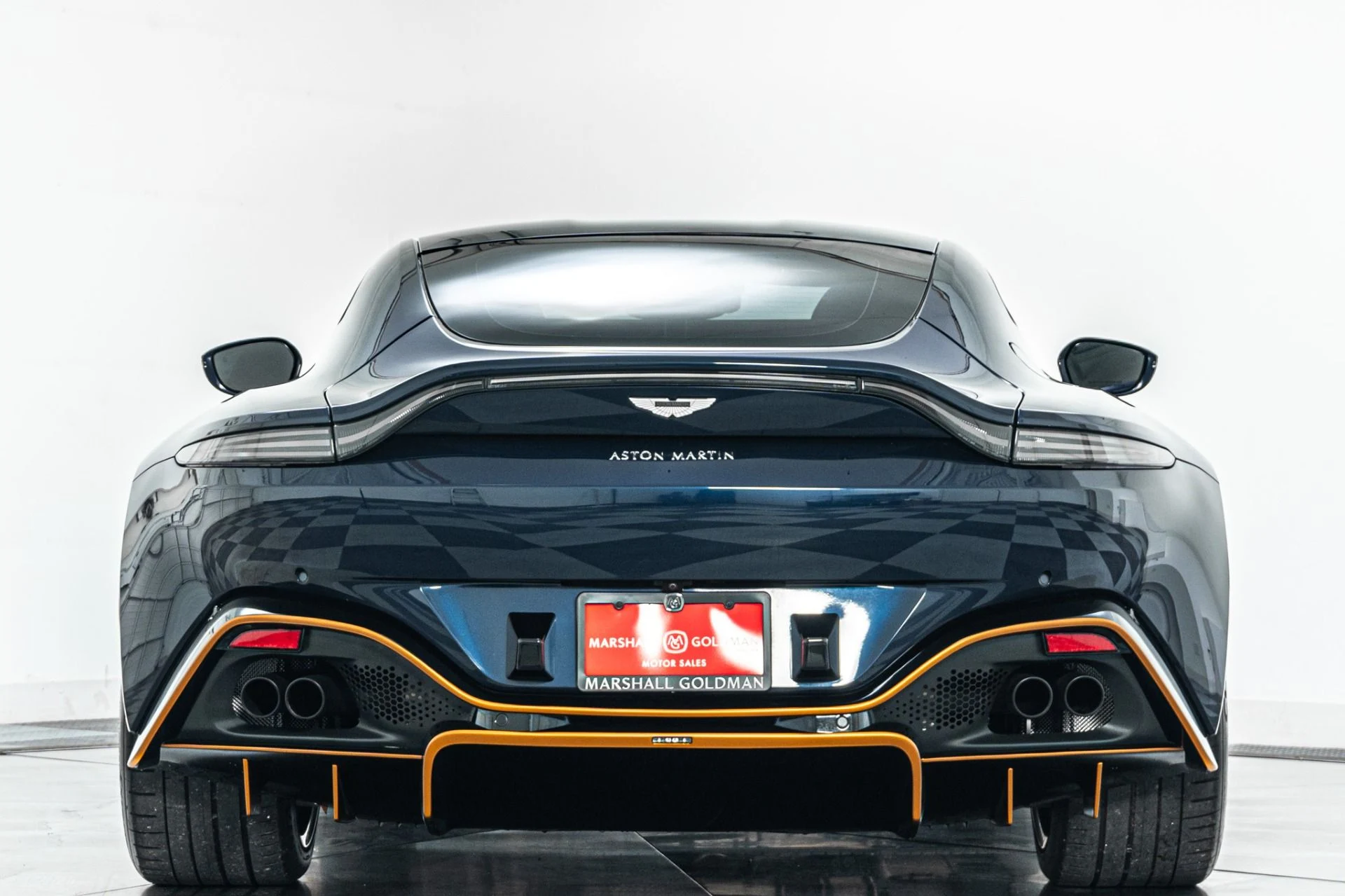 mph007_1566089884_Used_2020_Aston_Martin_Vantage_Black_Bodypack_Tech_Collection_1783017371_27f1ecefdf
