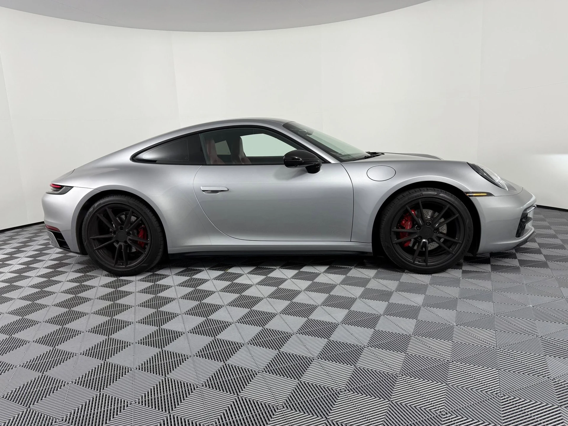 mph007_1573301580_5105b8da58b44e126581dd1c953a9c27x_d54bb3c3fa