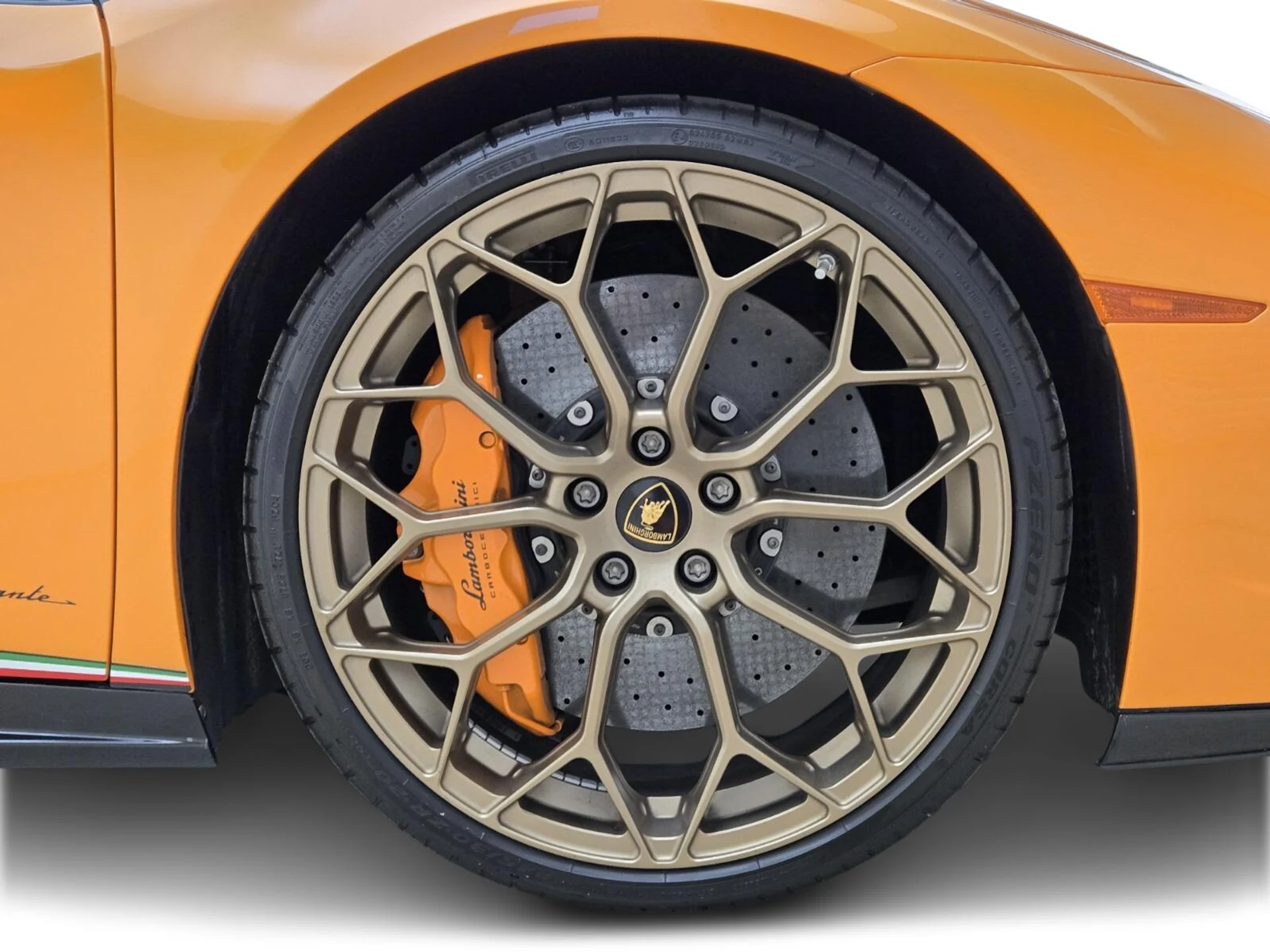 mph007_157841198_Used_2019_Lamborghini_Huracan_Performante_1753165067_80abb17ad0