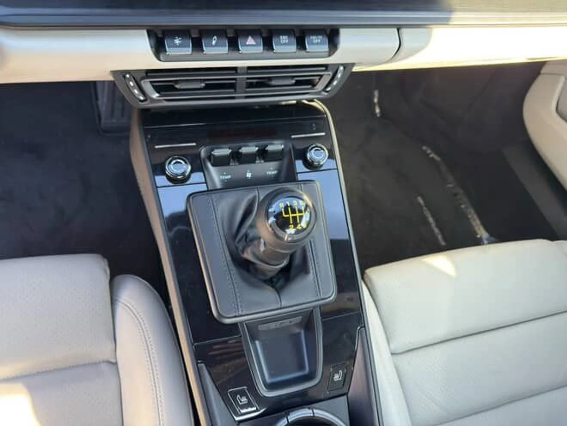 mph007_1582275374_Used_2023_Porsche_911_1754686204_4092603e2c