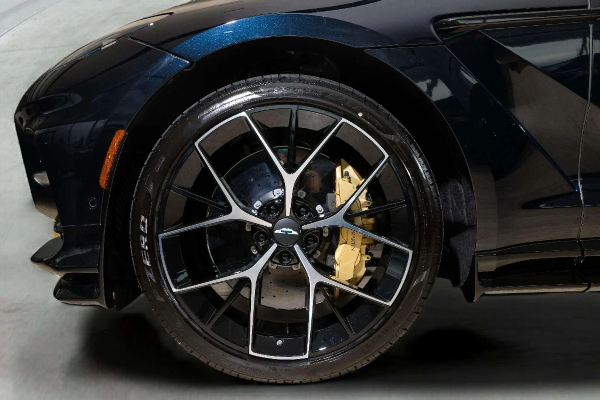 mph007_1583241471_8dfaeba1_c7aa_42b6_ba9a_a09f6c95b1a1_0ad97c08b7