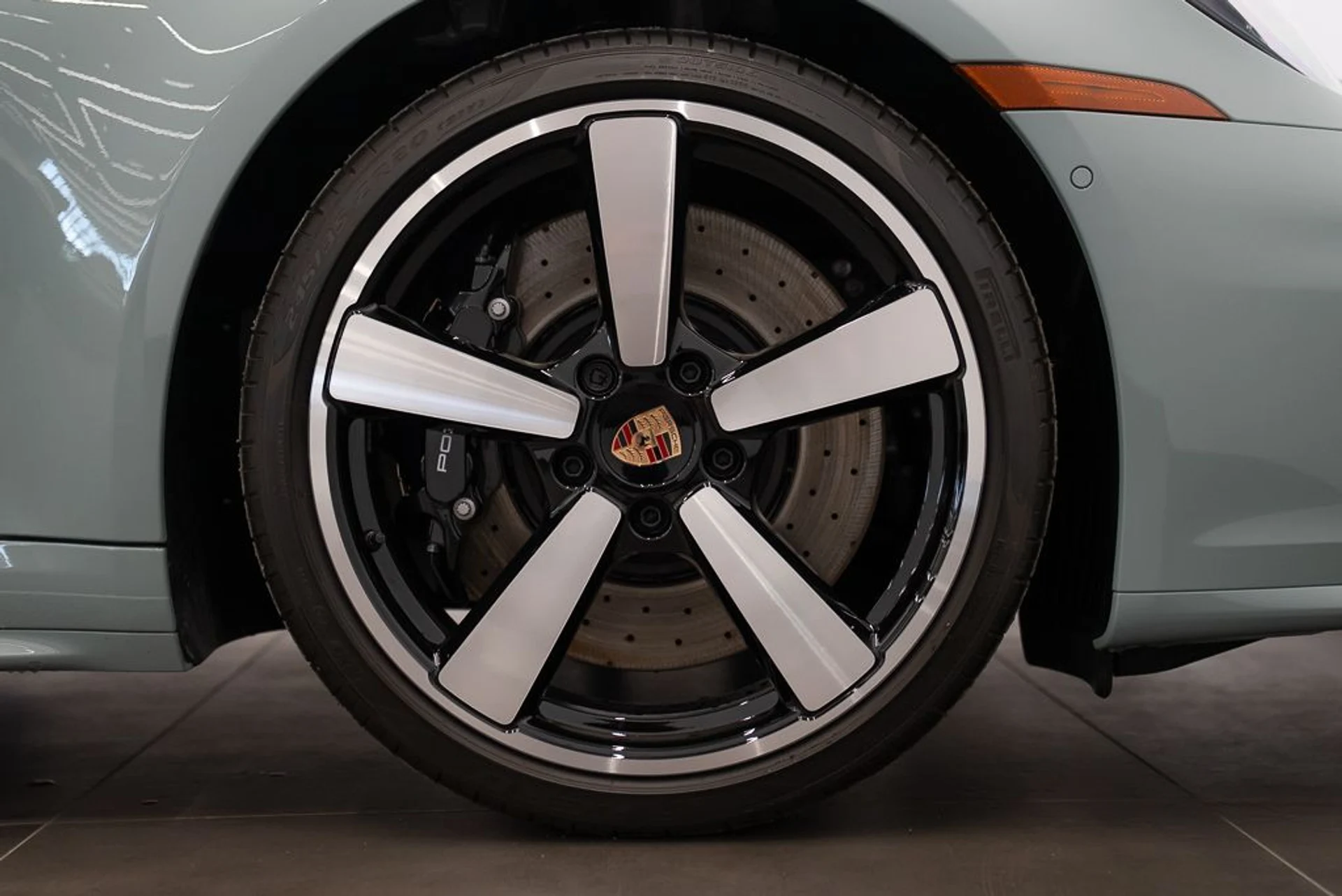 mph007_1583600610_porsche_911_2026_1d58d5c65d