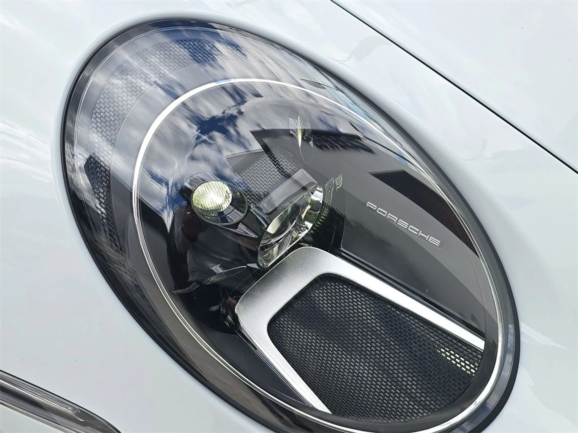 mph007_1586734625_ac1231b15701d532aba1199f4b06cca3_ca5344a565