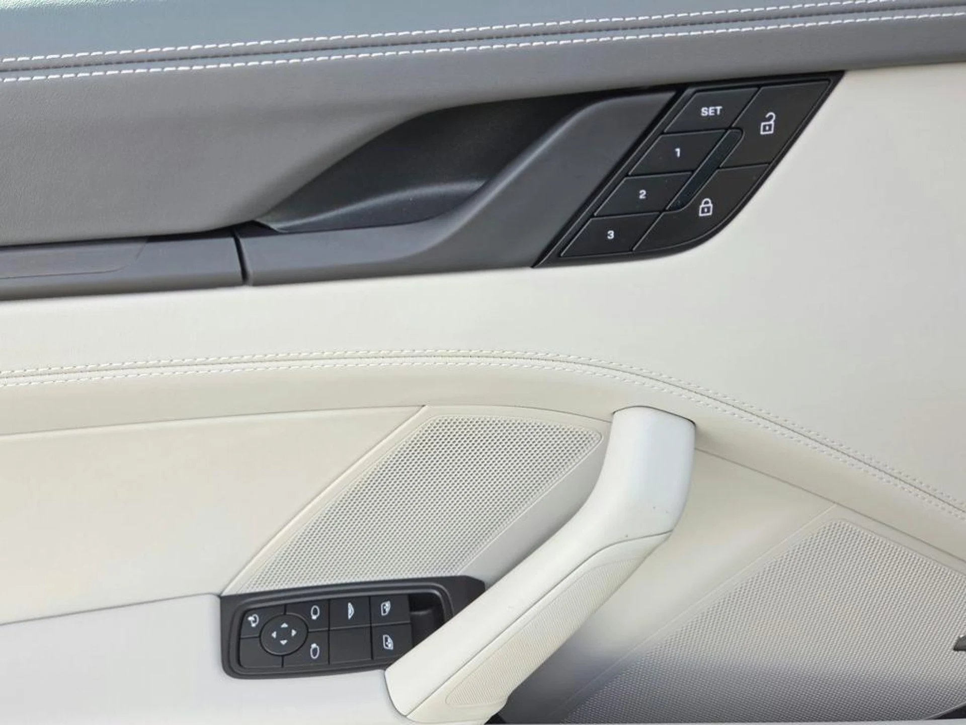 mph007_1590080251_Lzy_Sb_0g_Qjm5j_H_Oa1_T6_WB_Ze_La_No_31ede06a3f