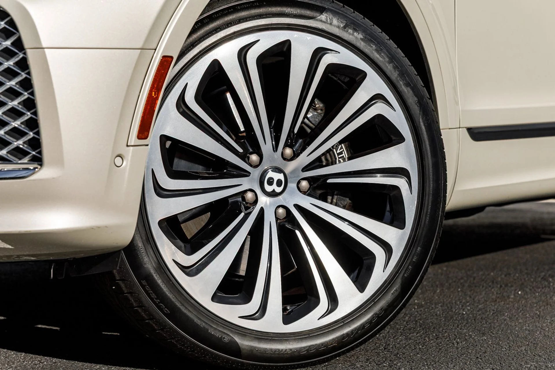 mph007_1592202067_e7457ac1e12bb81dbb5fb9d1b47b22a0x_675752aa60