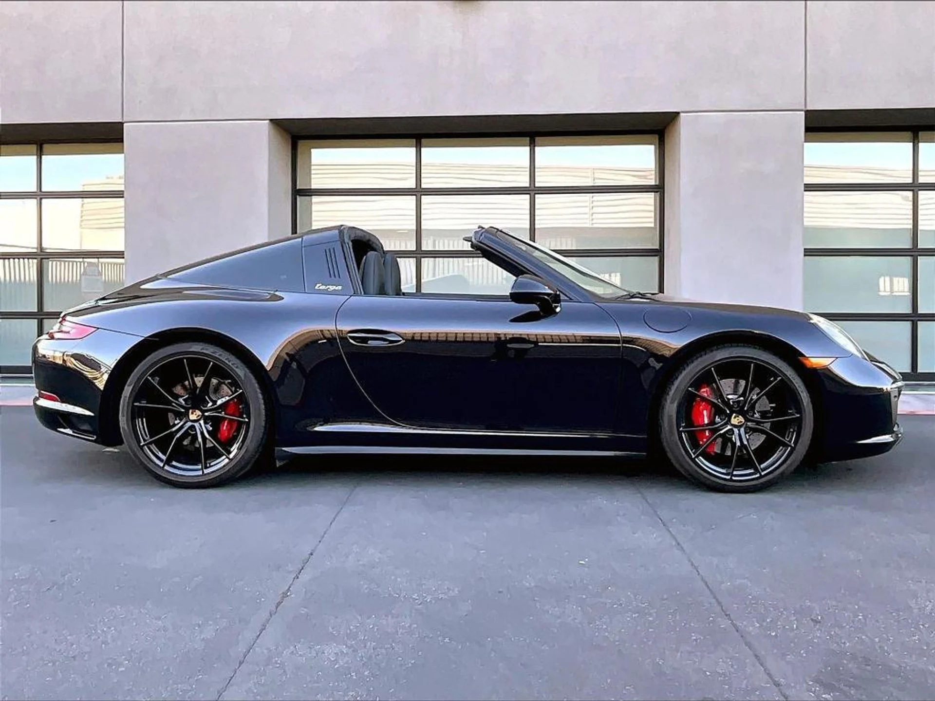 mph007_1594531700_b_L_Krv_O_Vj_Sle_LC_La7i_Sn_AU_59_I_Gc_f6797f16a3