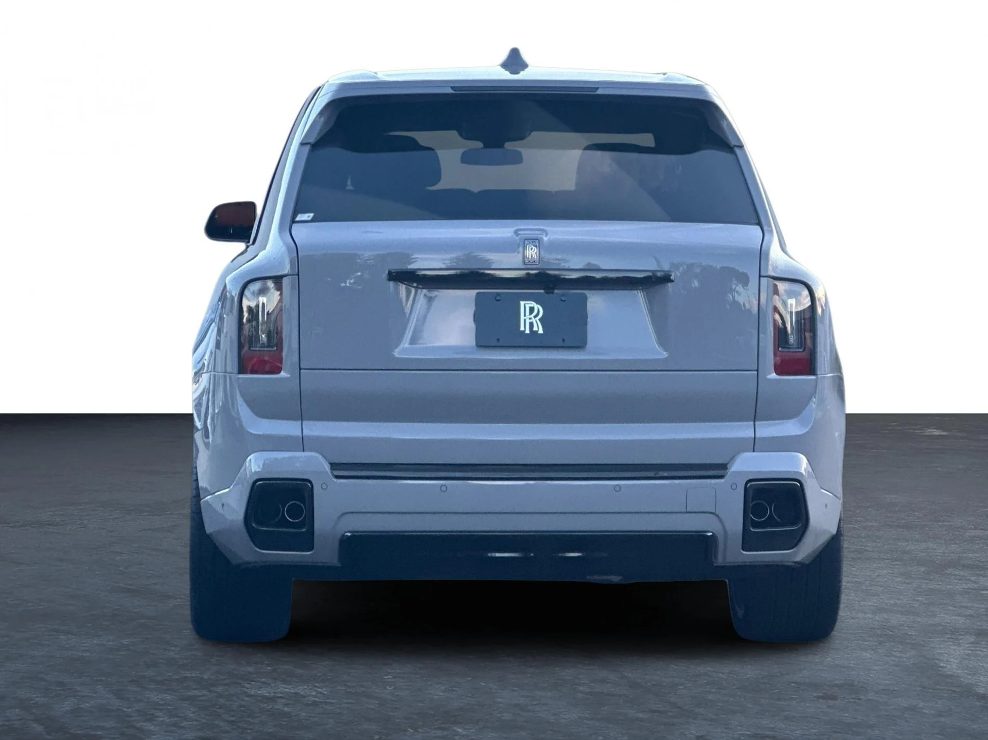 mph007_1618970005_New_2026_Rolls_Royce_Black_Badge_Cullinan_1763737843_7144b83864