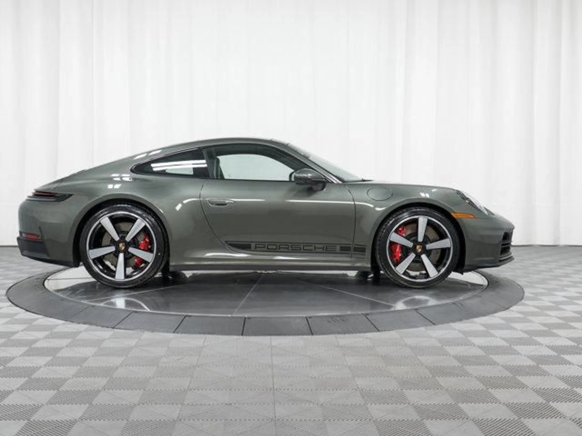 mph007_1630748424_AT_Hrq_Ma_UG_ri_G_Wng4_Am_Qx_D_Sk_d121db245f