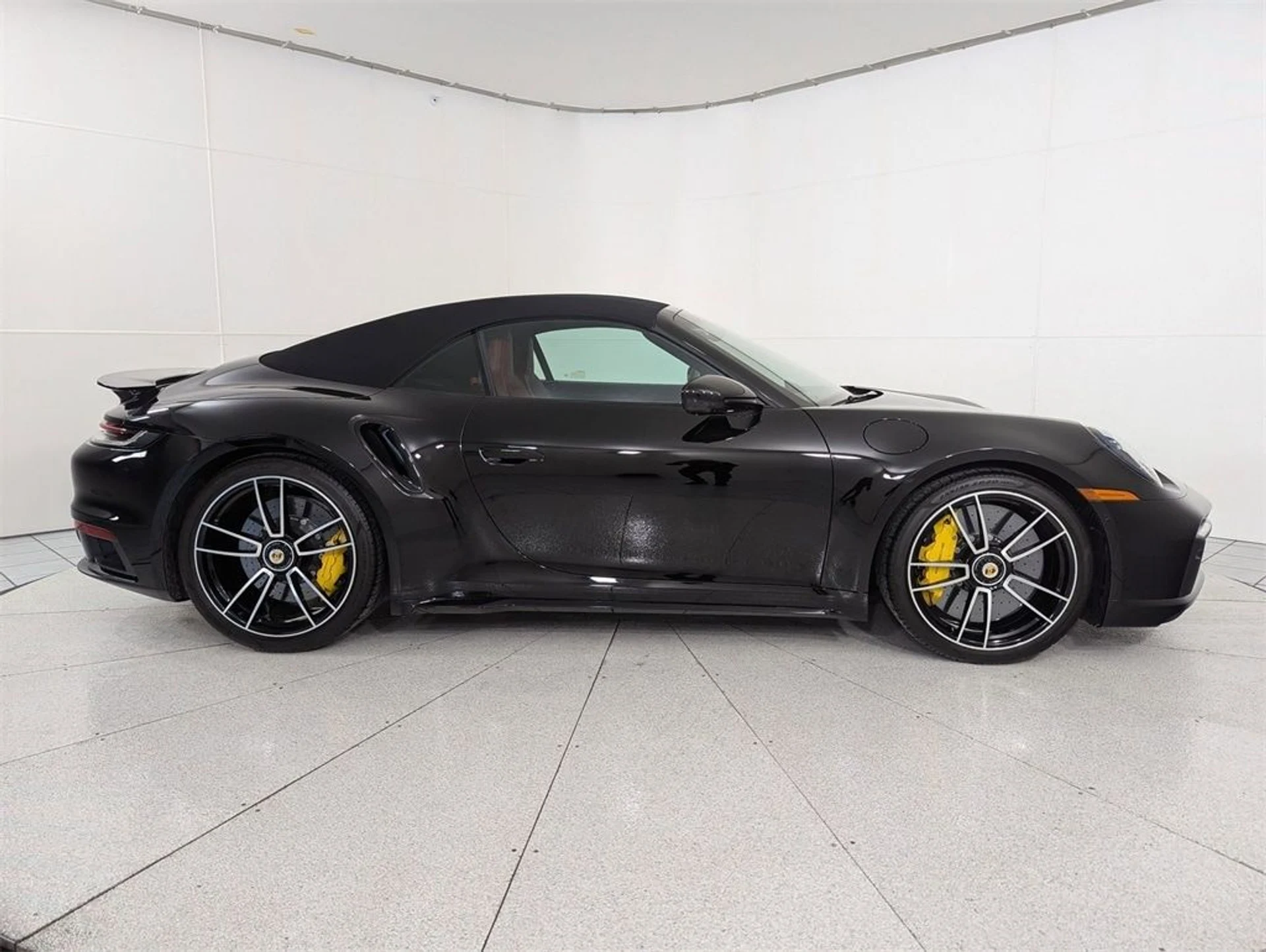 mph007_1637399531_1f00f68a3bff367072835e4281055699x_6e97f478c7