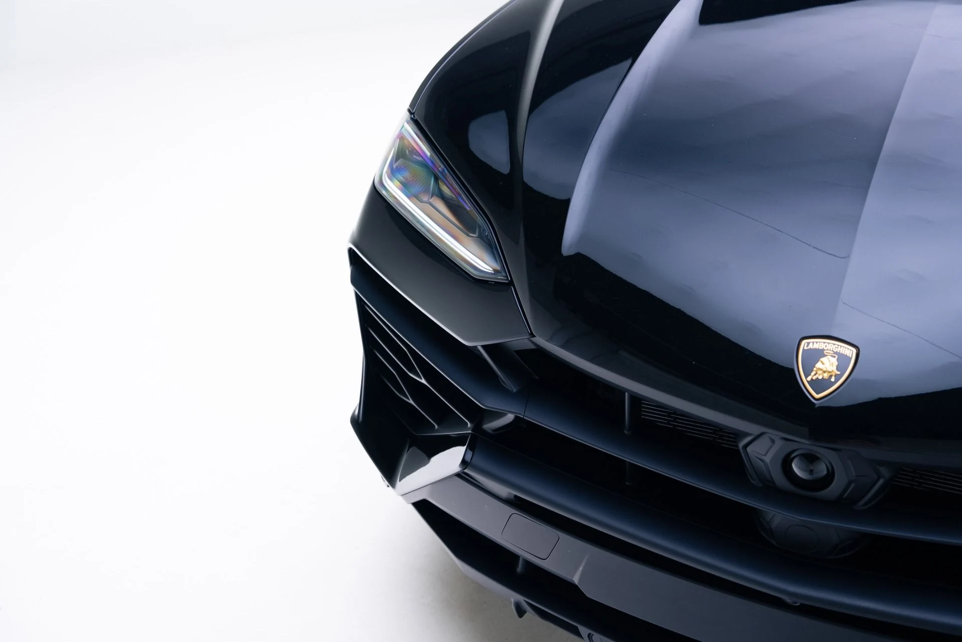 mph007_1638339916_Used_2025_Lamborghini_Urus_SE_1767912107_8775127d7b