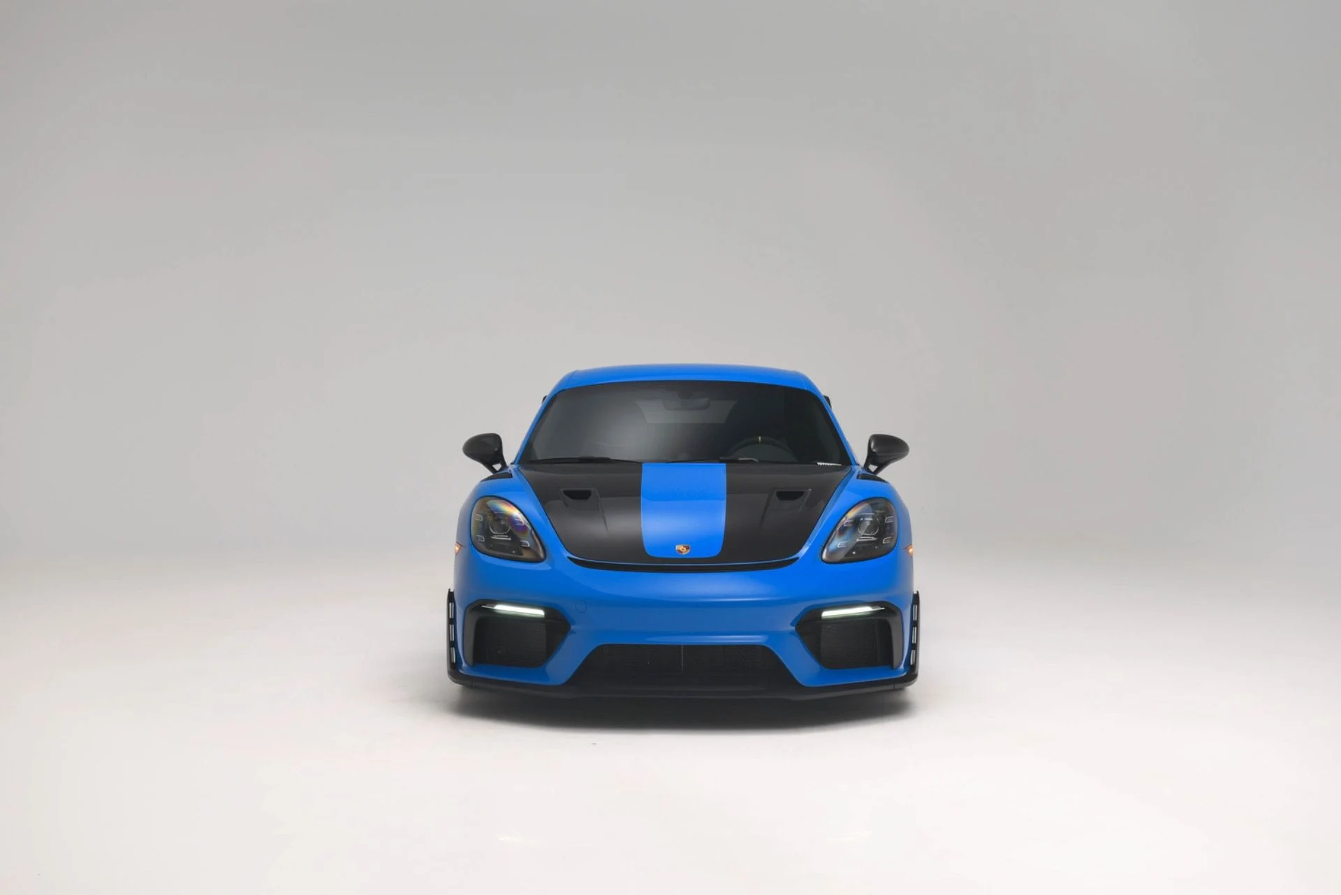 mph007_1646016087_Used_2024_Porsche_718_Cayman_GT_4_RS_1775171223_be180ec128