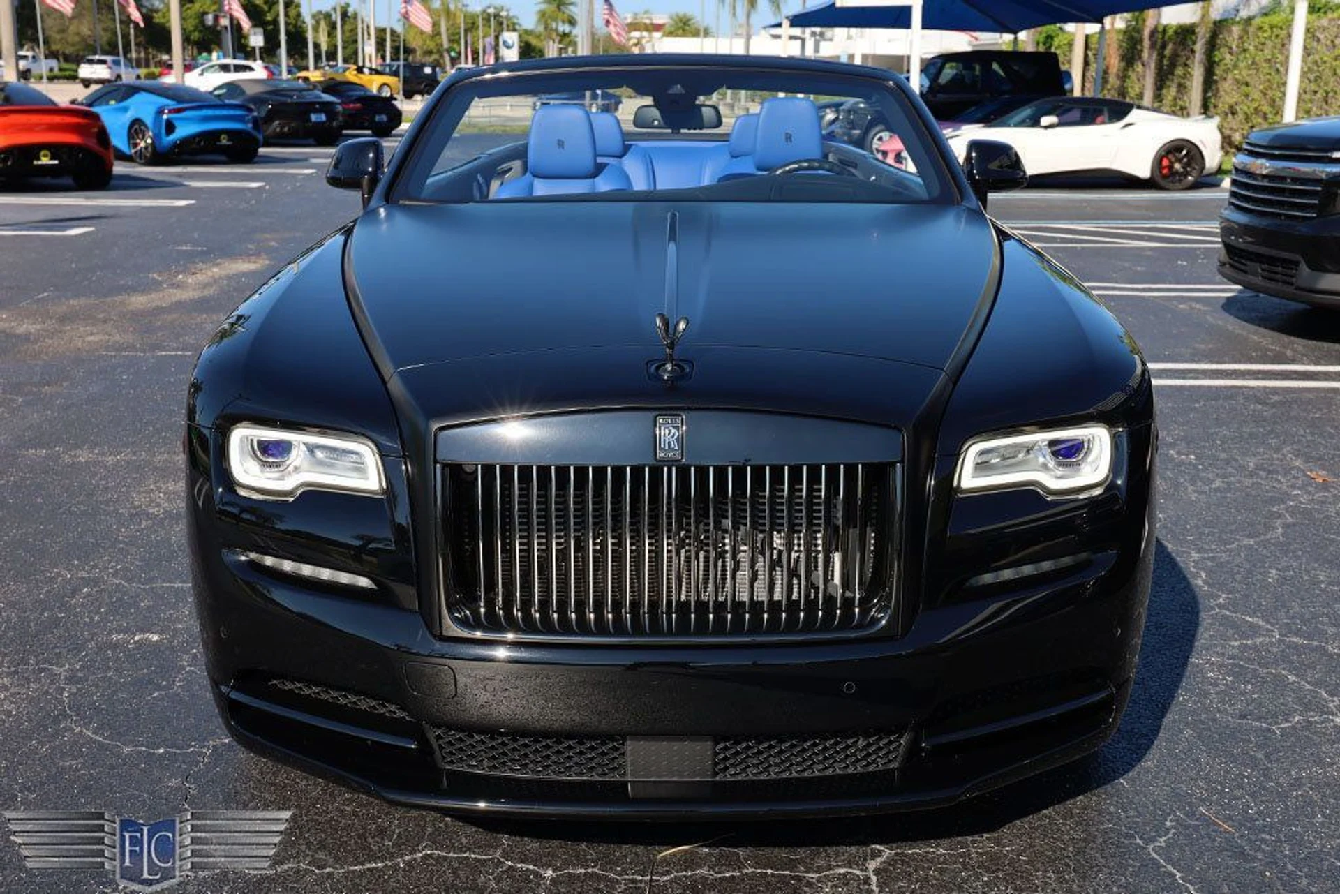 mph007_1646332866_used_2018_rolls_royce_dawn_blackbadgeconvertible_6305_22965393_8_1024_a47c06d5ca