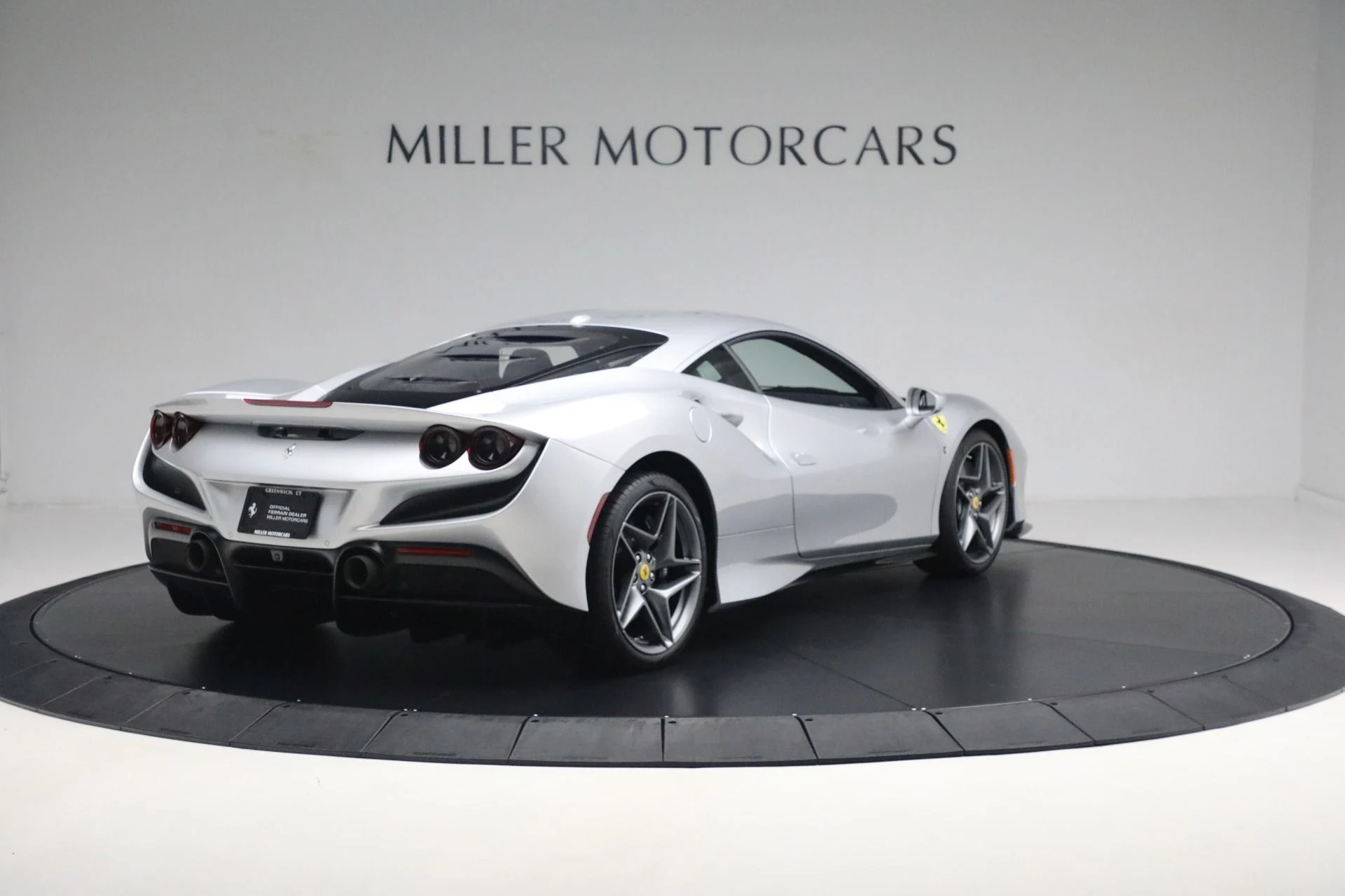 mph007_1646907593_Used_2022_Ferrari_F8_Tributo_f0267a859c