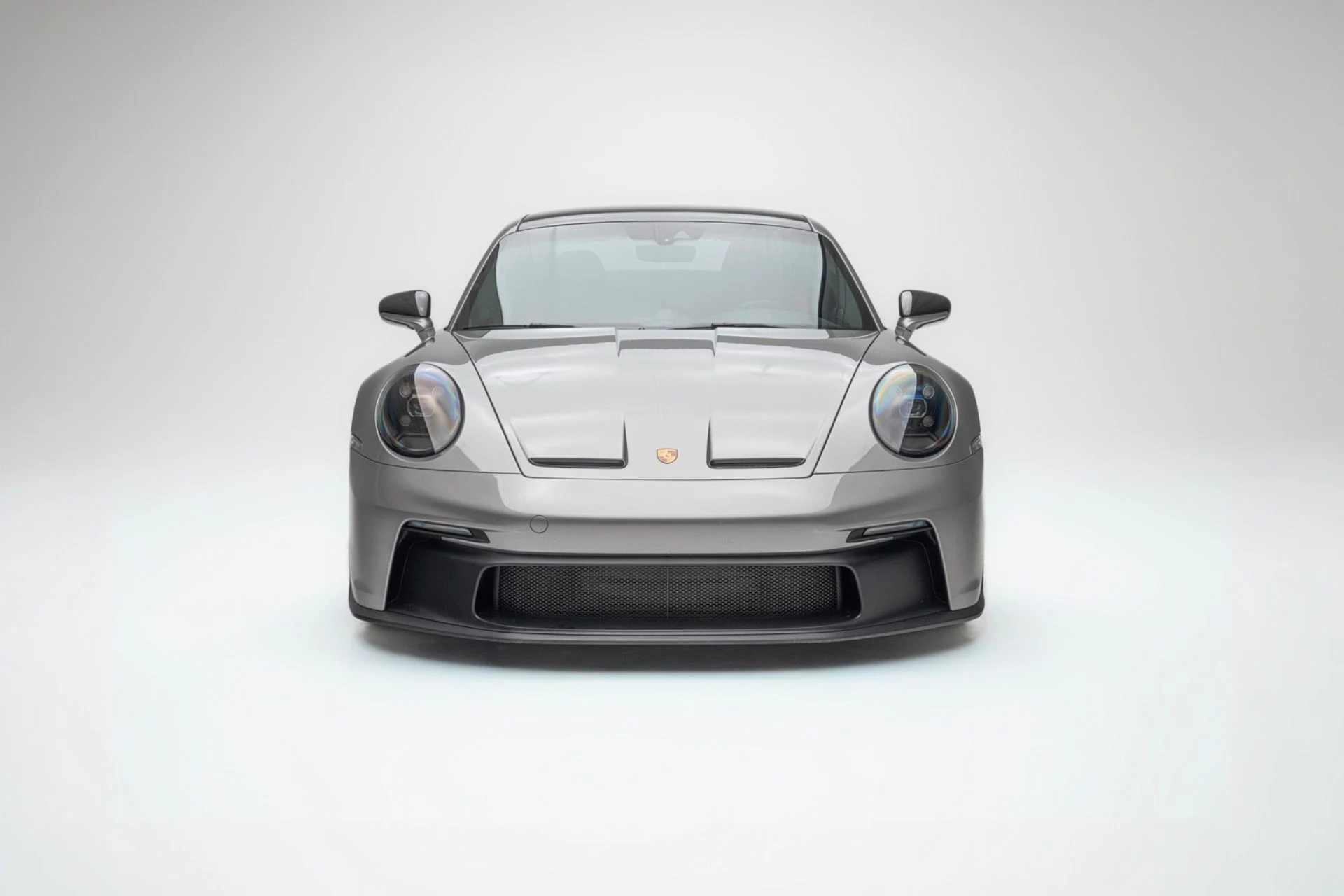 mph007_1650376610_Used_2024_Porsche_911_GT_3_Touring_1776272095_9b1b70c5db