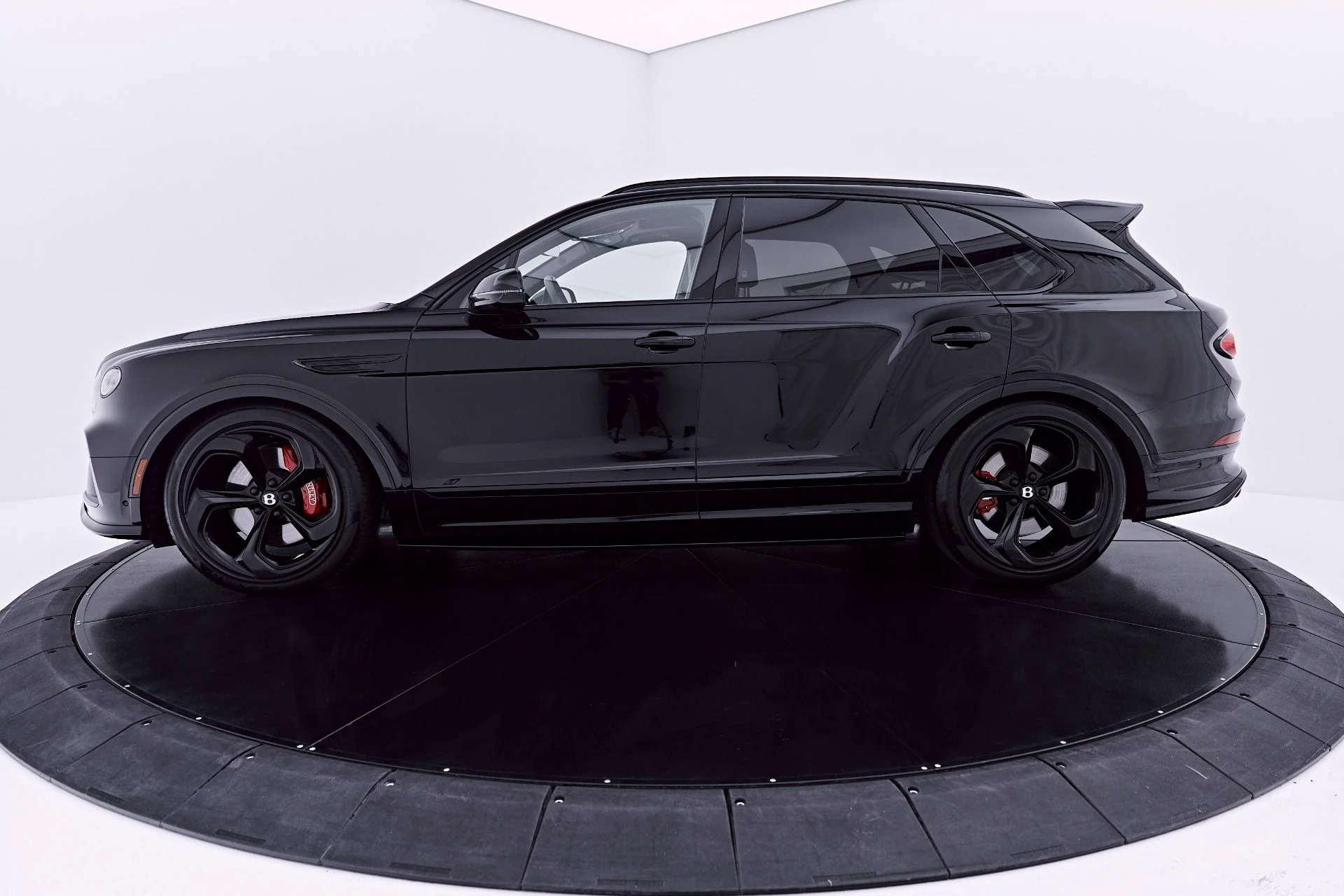 mph007_1653247771_Used_2023_Bentley_Bentayga_S_1782967281_e3fcf6e8a6