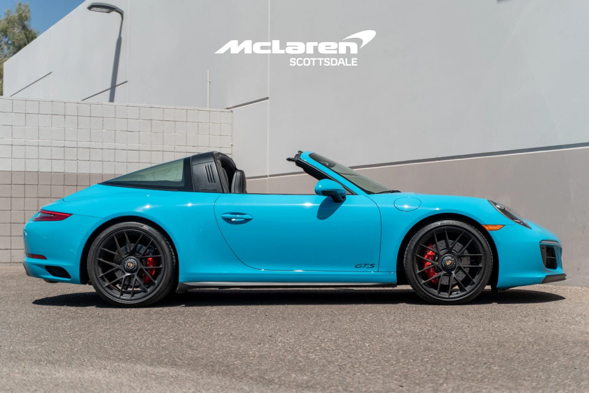 mph007_1657142552_Used_2019_PORSCHE_911_1777648621_5120b77c6d