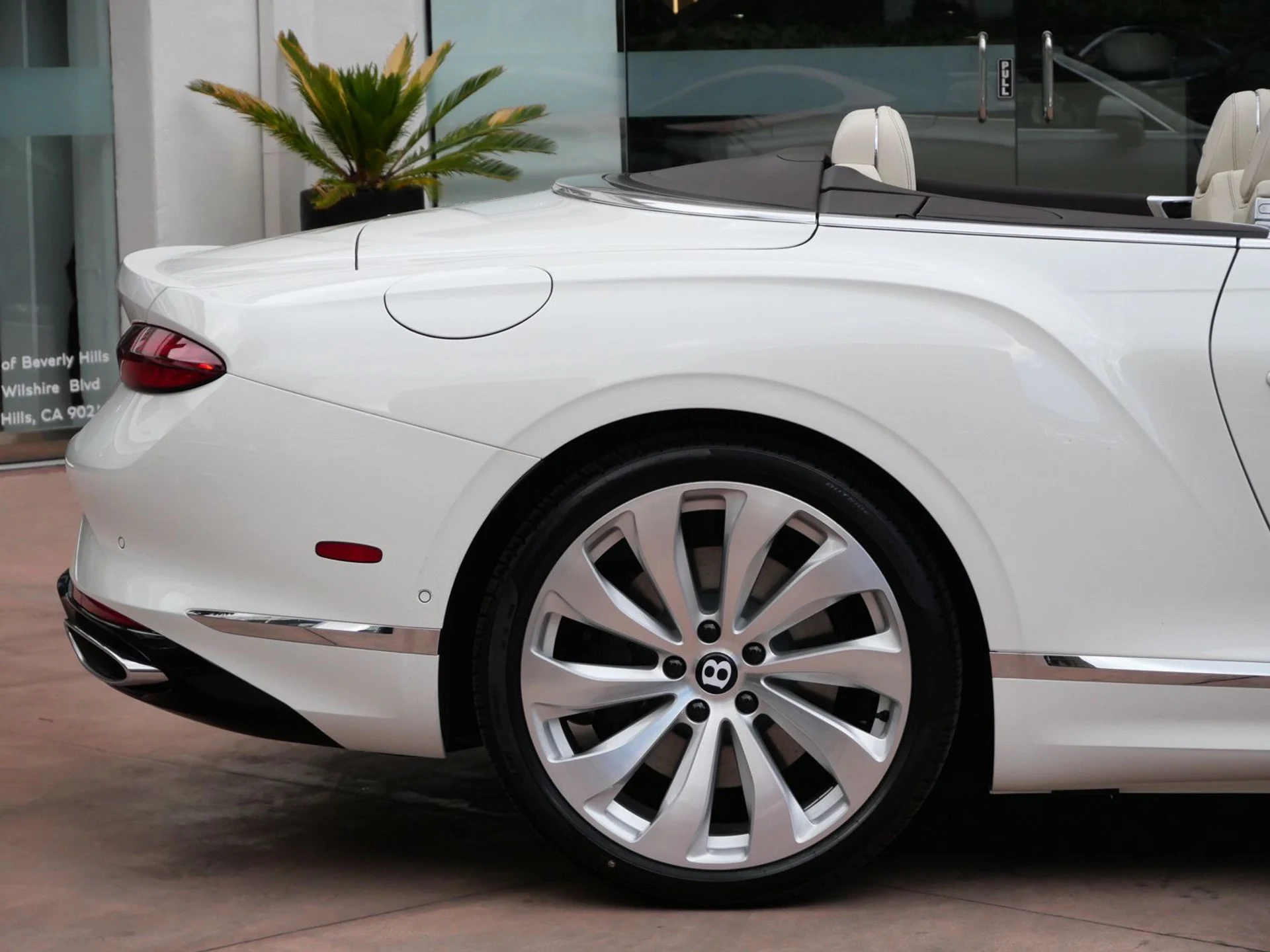 mph007_1662410265_dd1d2ebf6ef4a35dbda665de059feca8x_21433a5239