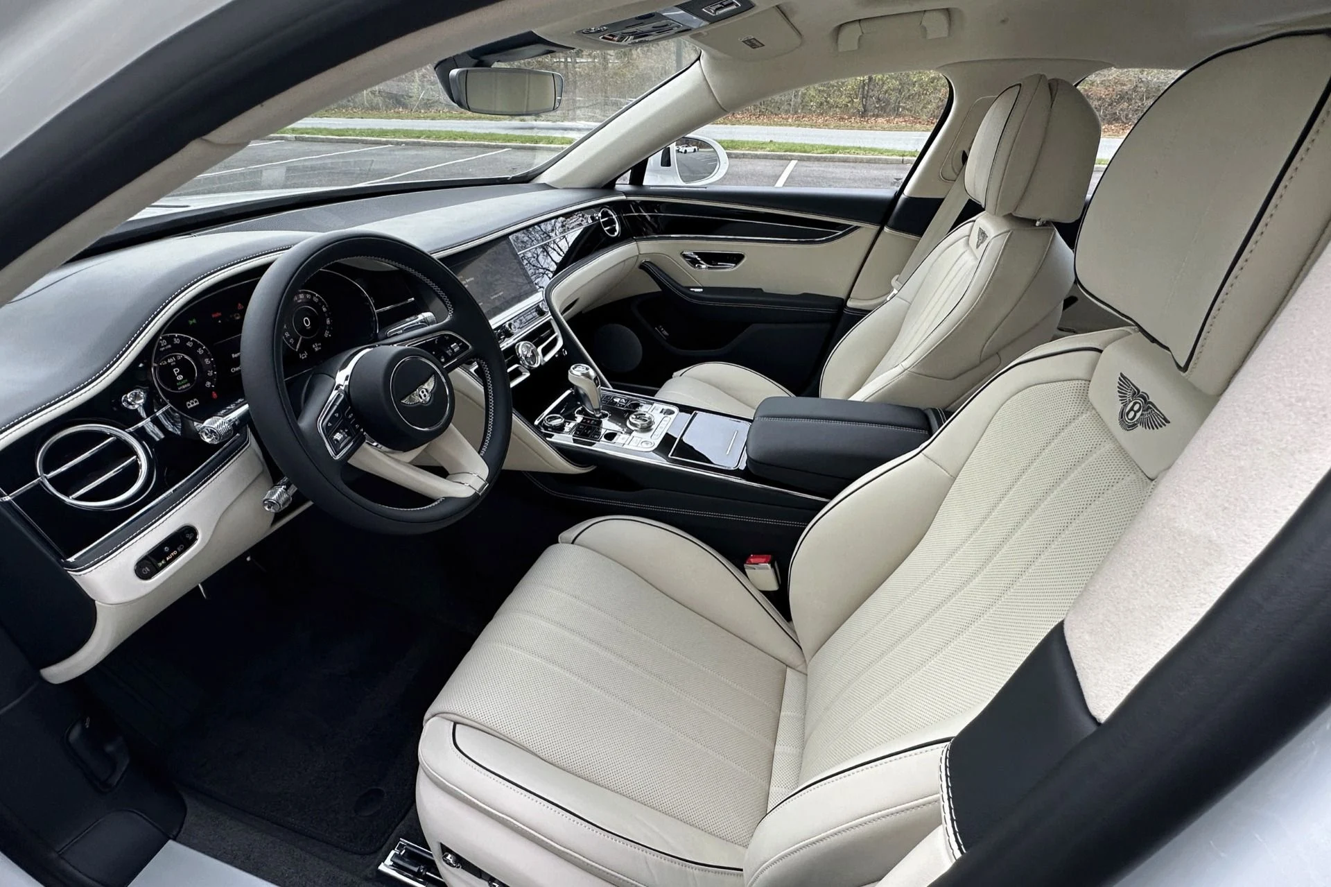 mph007_1665707410_New_2026_Bentley_Flying_Spur_1763621452_8253ba531c