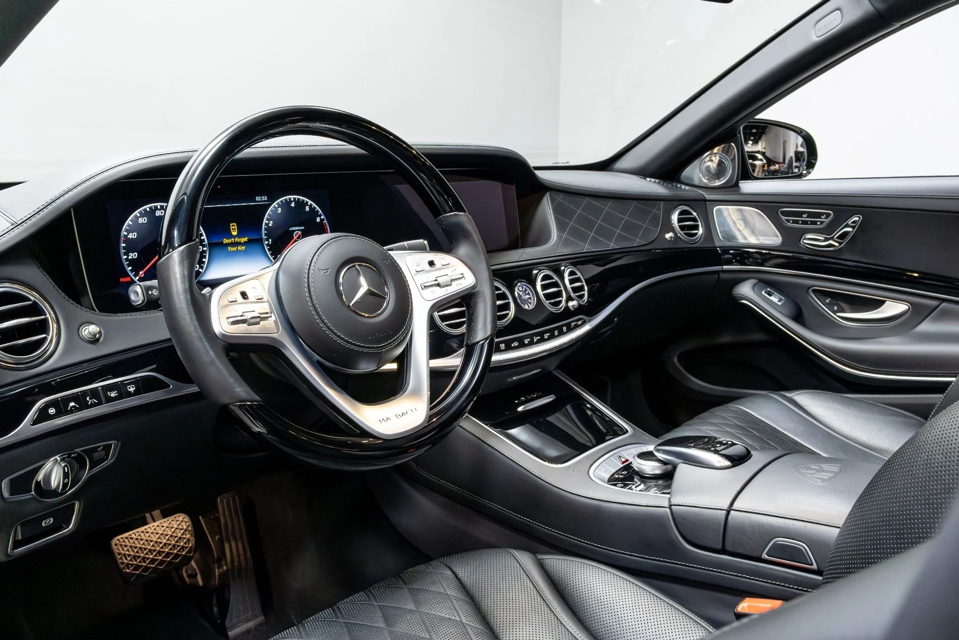 mph007_1669113855_Used_2020_Mercedes_Benz_S_Class_Maybach_S_650_1773874988_e345df882d