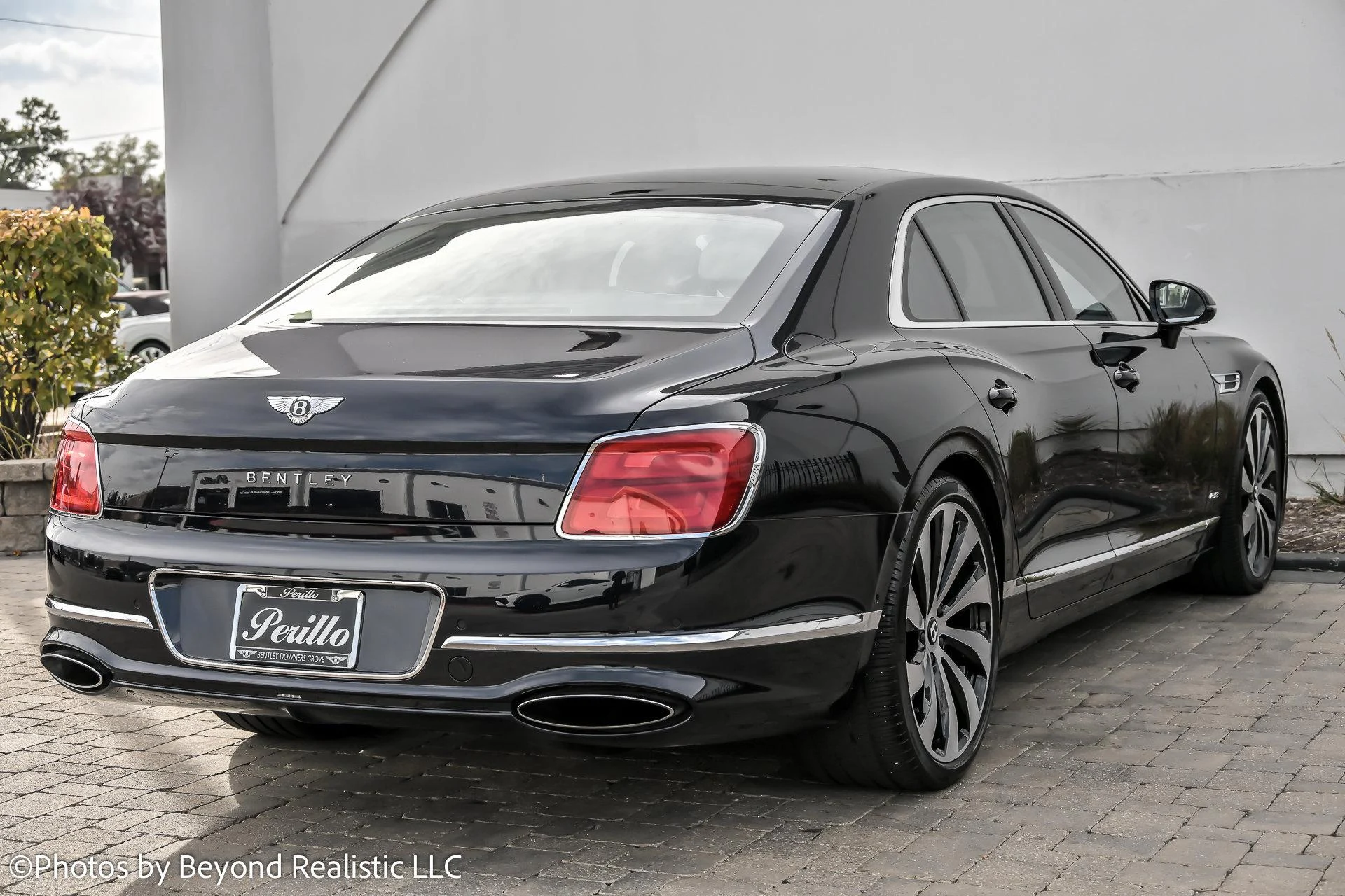 mph007_1669585358_Used_2022_Bentley_Flying_Spur_W12_1761810937_72a3012c6e