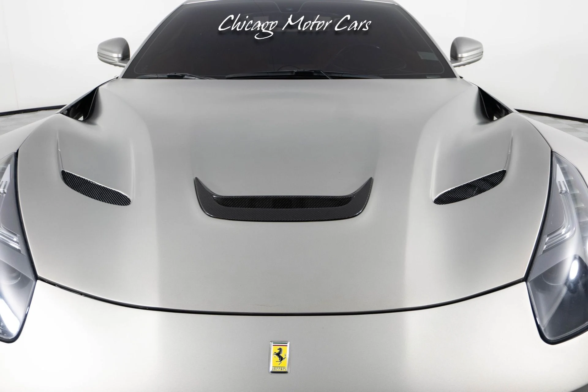 mph007_1670916984_12194_p8_l_c9c286367f