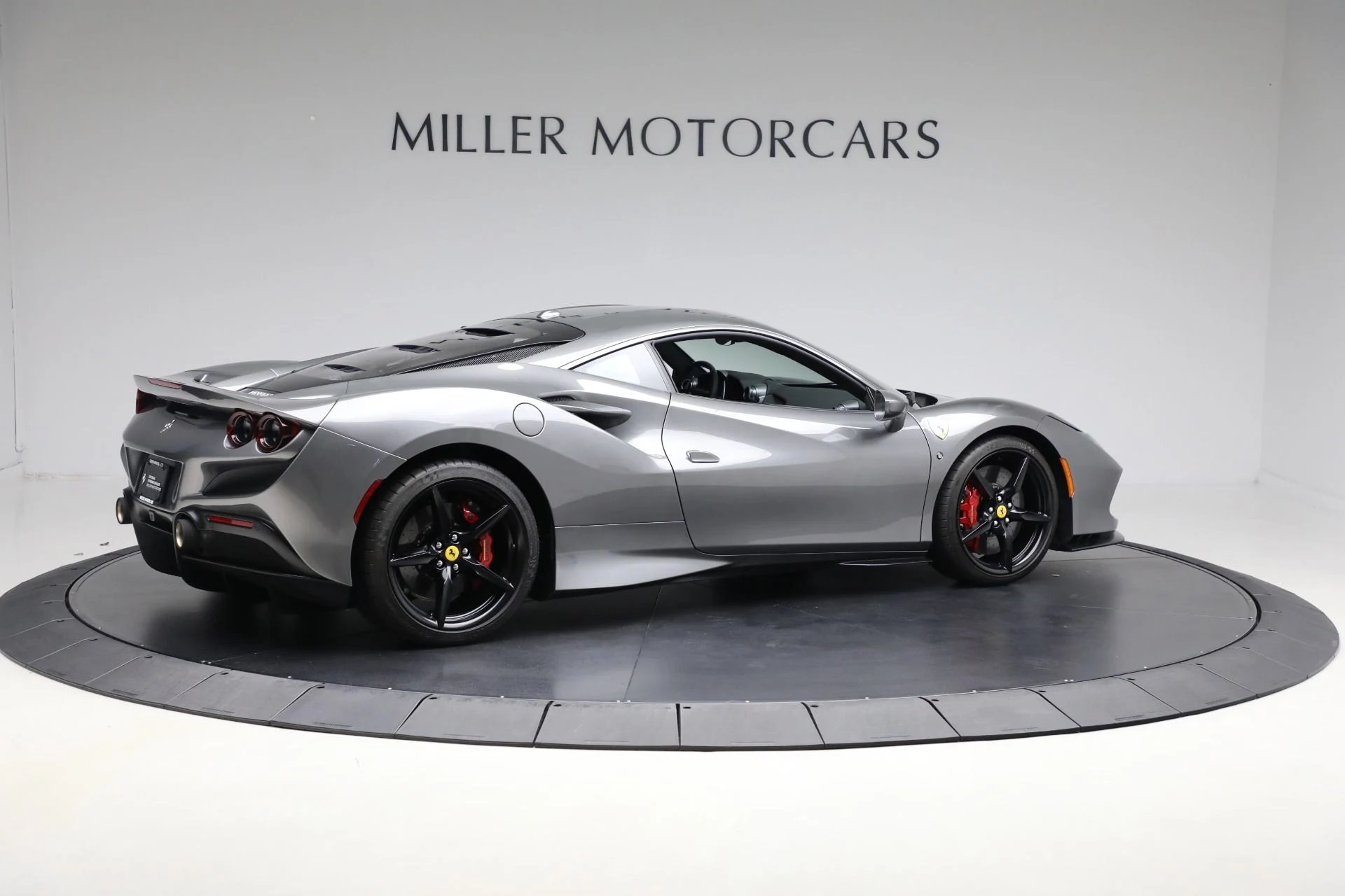 mph007_1677992252_Used_2022_Ferrari_F8_Tributo_1761342513_84447a5df5