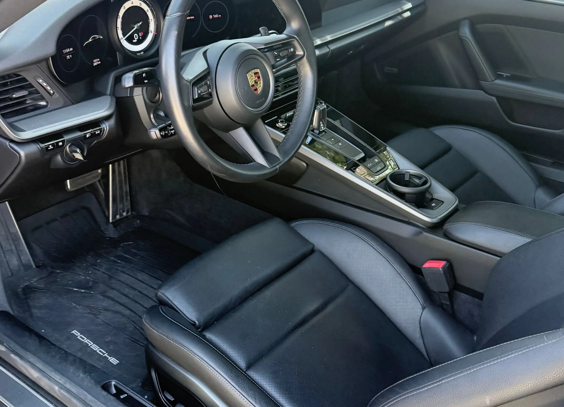 mph007_1682711737_Used_2021_Porsche_911_Carrera_1763073594_e4a5f08bca