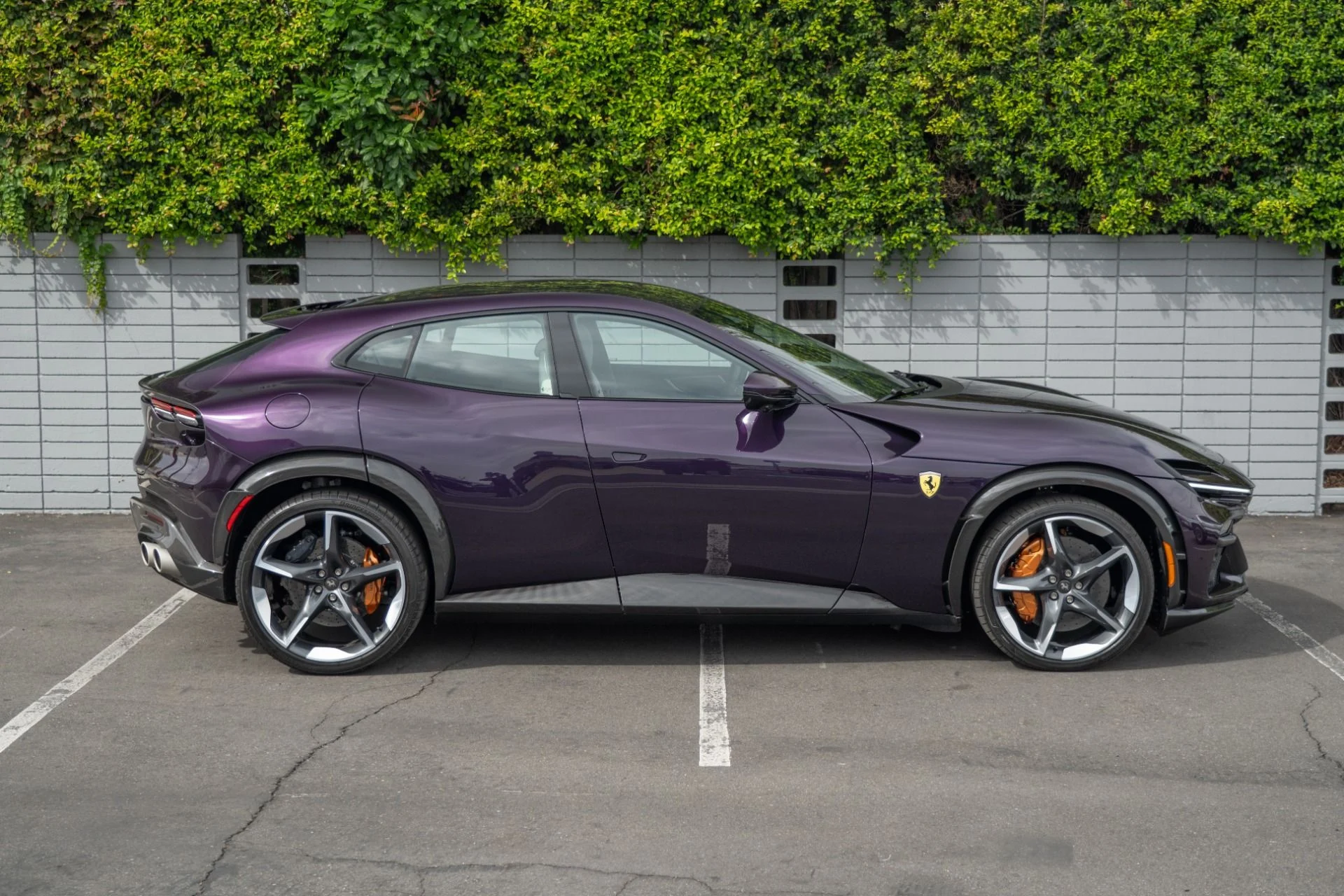 mph007_1684269516_Used_2024_Ferrari_Purosangue_1759964864_211f615f80
