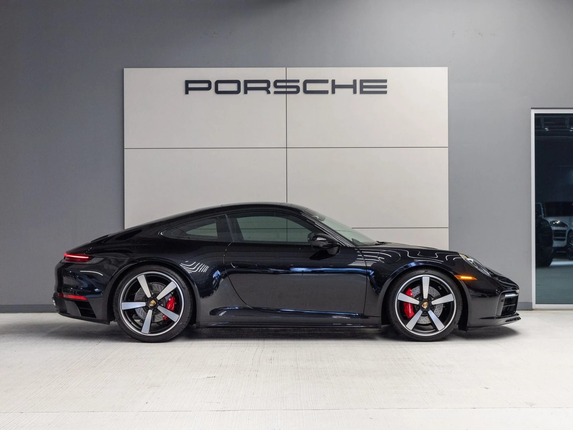 mph007_1688750659_8_7deaaac441