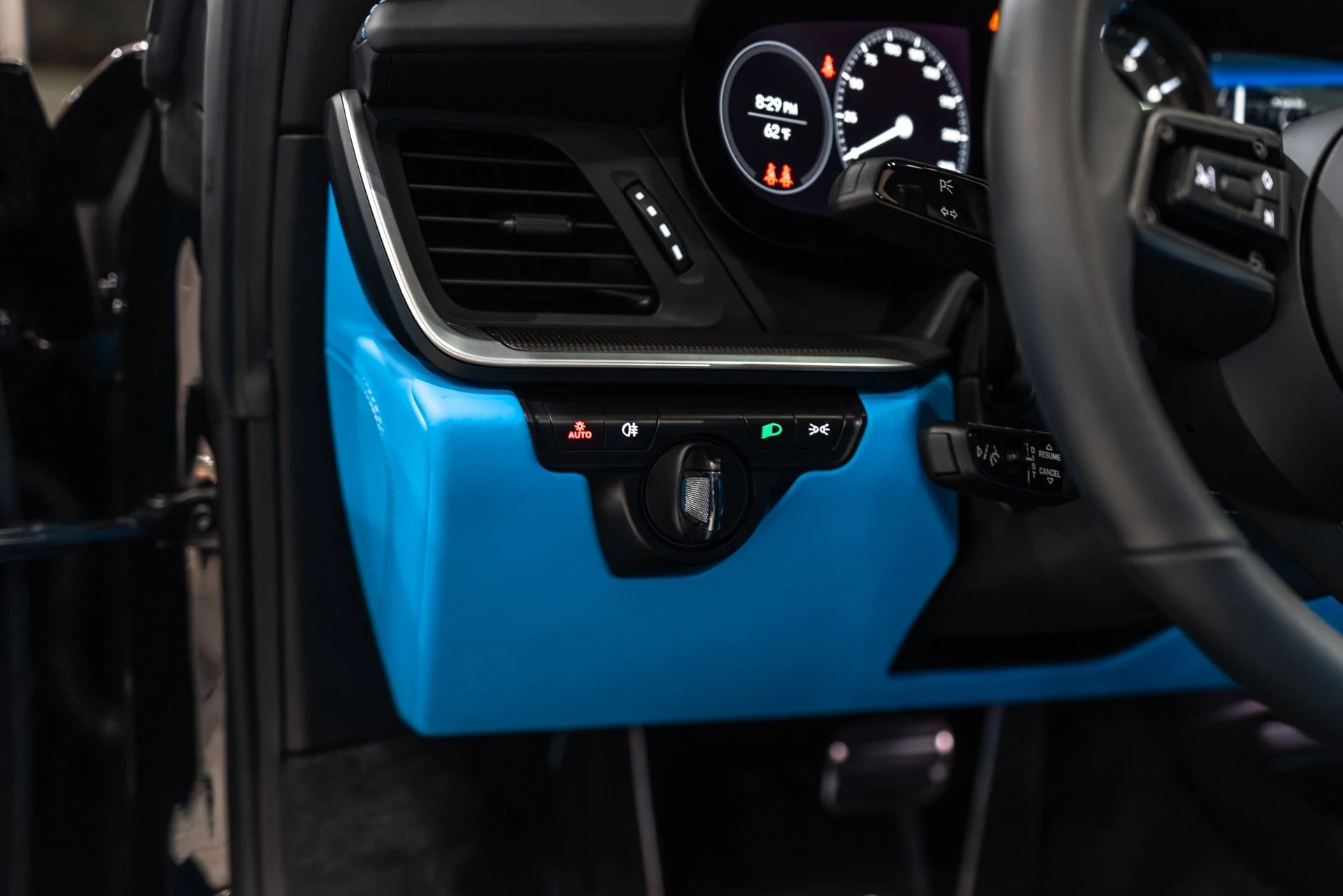 mph007_1698074338_11198_p8_l_ef1d1d44e4