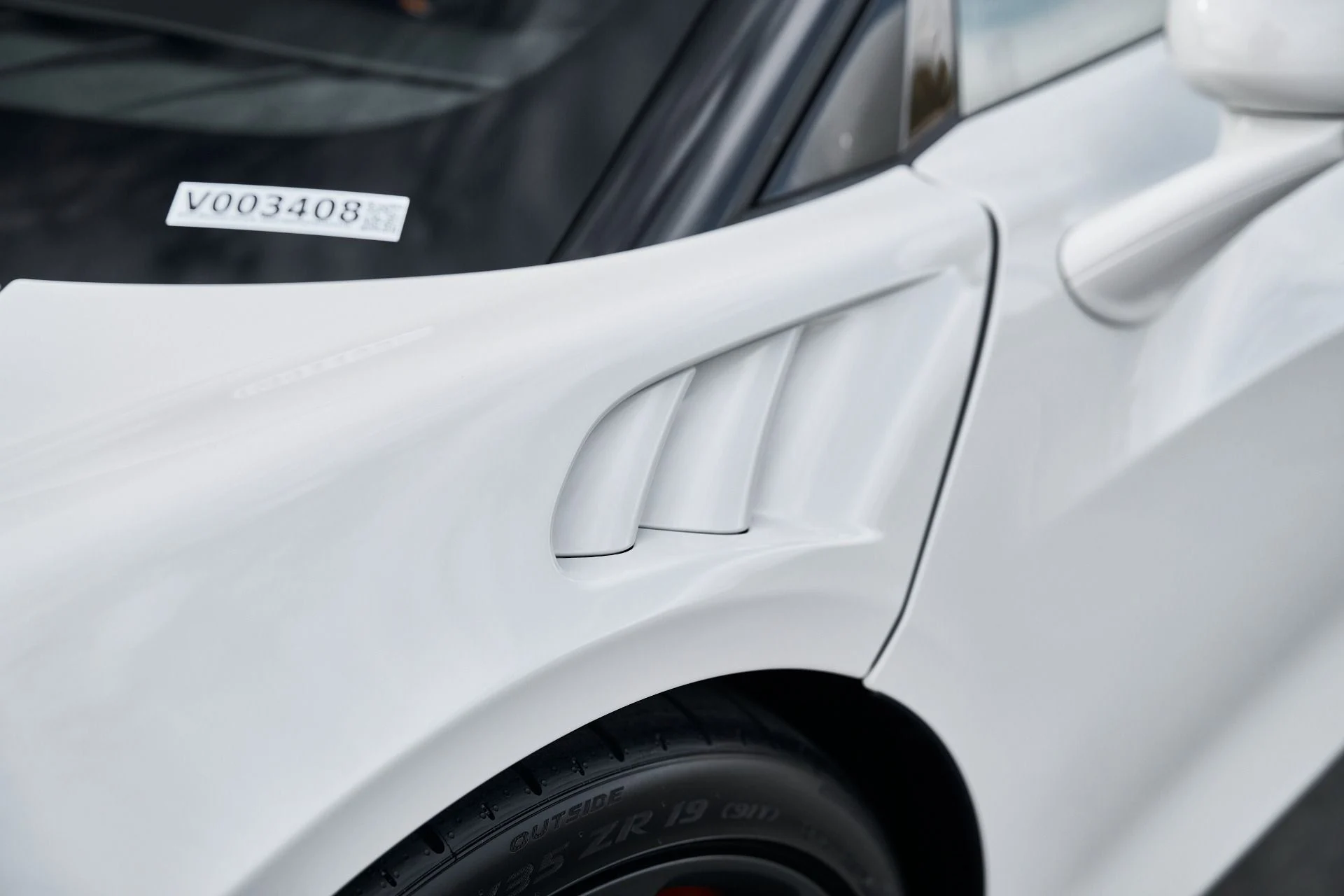 mph007_1699390987_Used_2025_Mc_Laren_Artura_1769221457_3e28b046fb