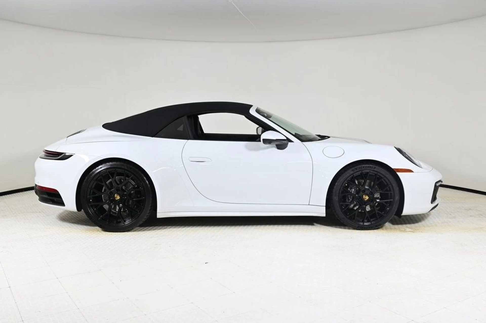 mph007_170426358_f685fa285c124753bde87ea7bc064c27_ee84c925f8