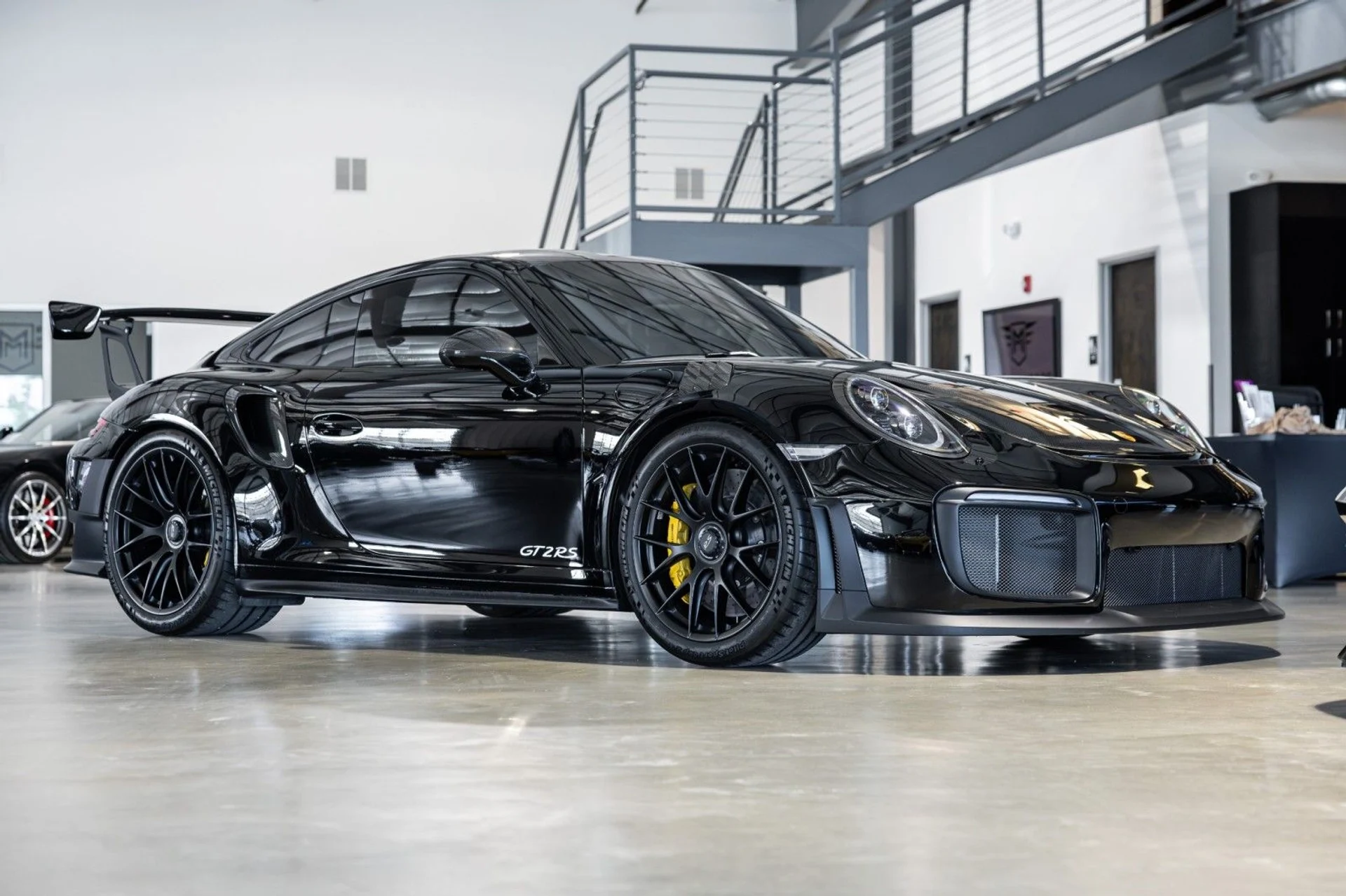 mph007_1707310858_AQ_81d9bab123