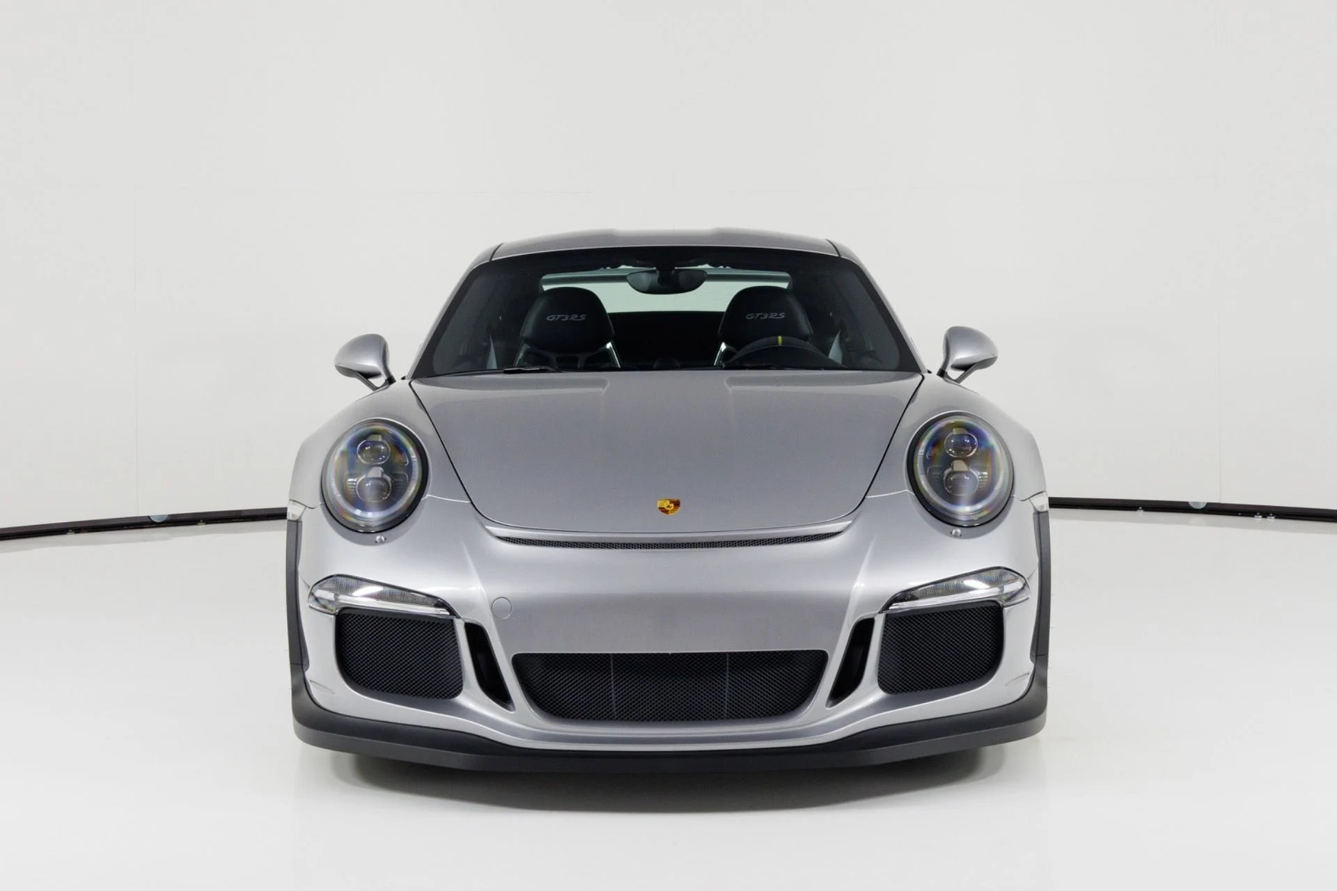 mph007_1707668478_Used_2016_Porsche_911_GT_3_RS_1782496703_8540a030cc