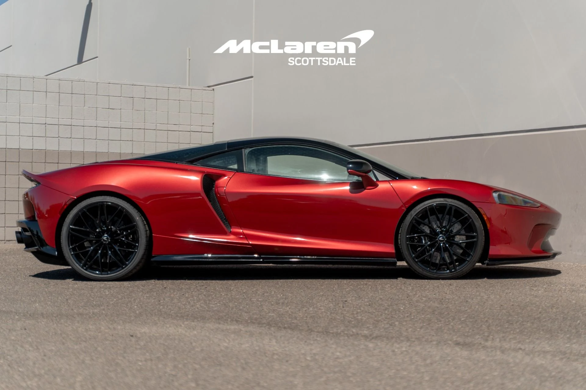 mph007_1710419489_Used_2023_MCLAREN_GT_1775925020_8f59e652ee
