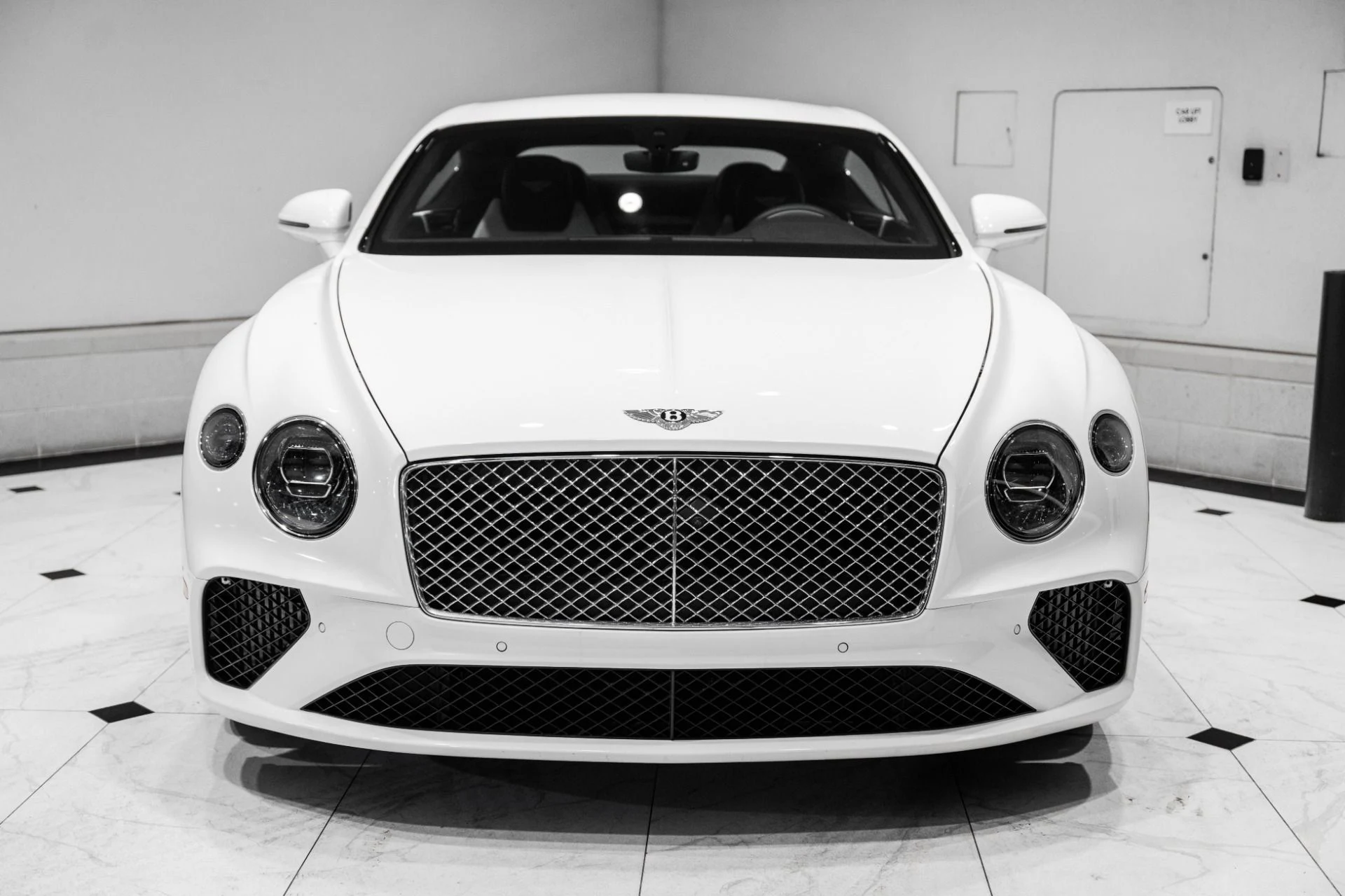 mph007_1717975968_Used_2023_Bentley_Continental_GT_V8_1791300690_a7c343792e