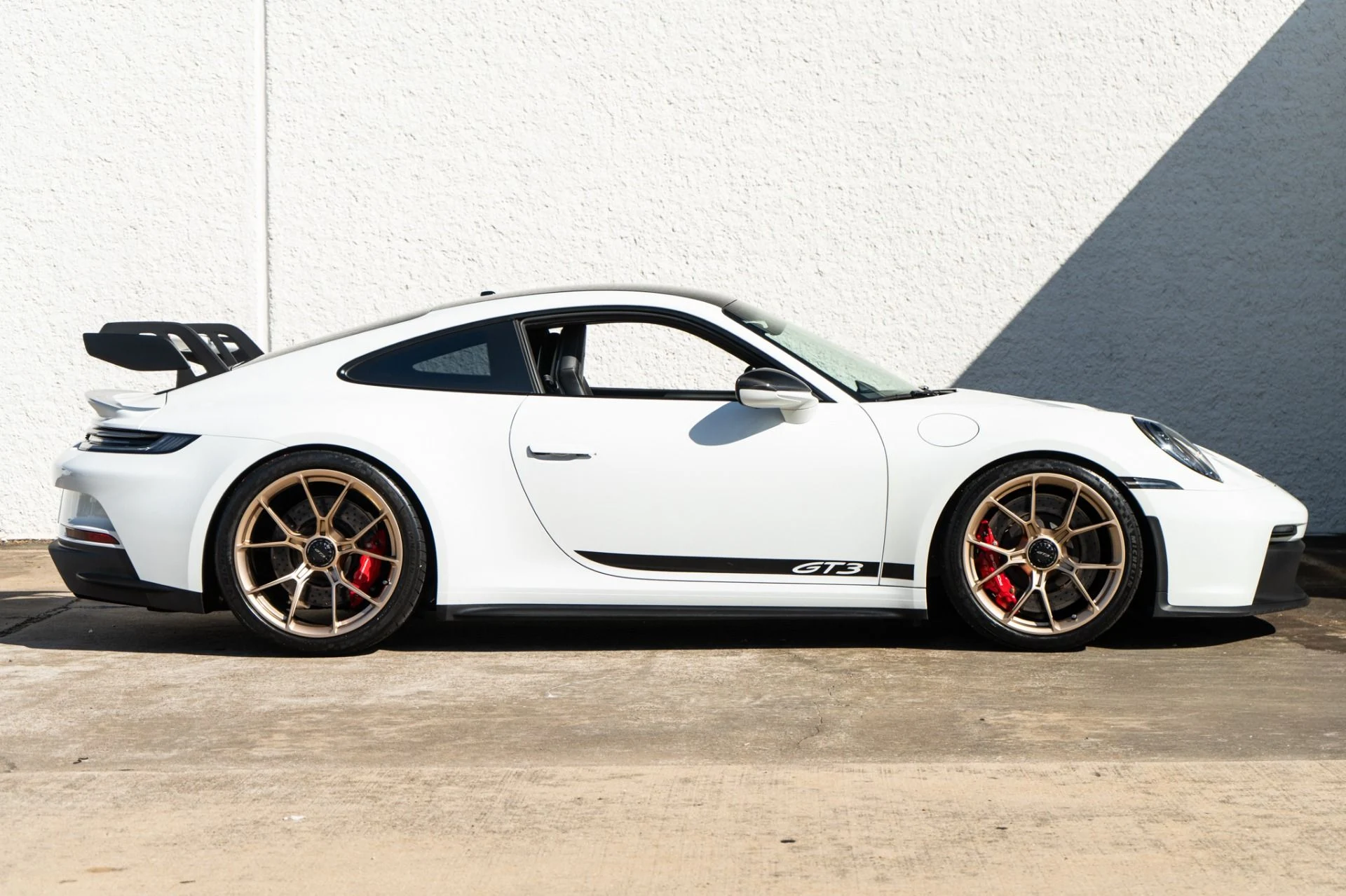 mph007_1737208043_Used_2022_Porsche_911_GT_3_1792707186_125f74510b