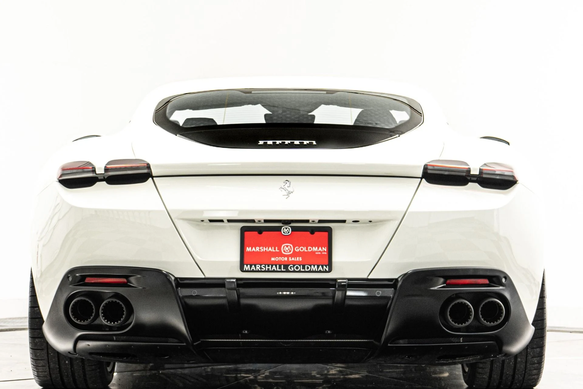 mph007_1748570378_Used_2022_Ferrari_Roma_Two_Tone_Interior_Carbon_Fiber_Interior_Trim_JBL_Hi_Fi_1787948407_10d415ca9c