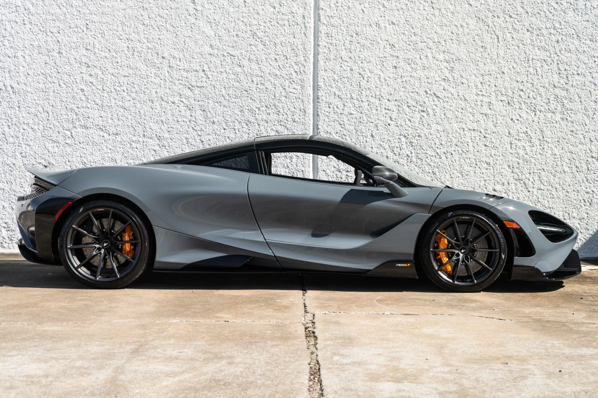 mph007_1748804019_Used_2021_Mc_Laren_765_LT_1772492702_8122170fd1