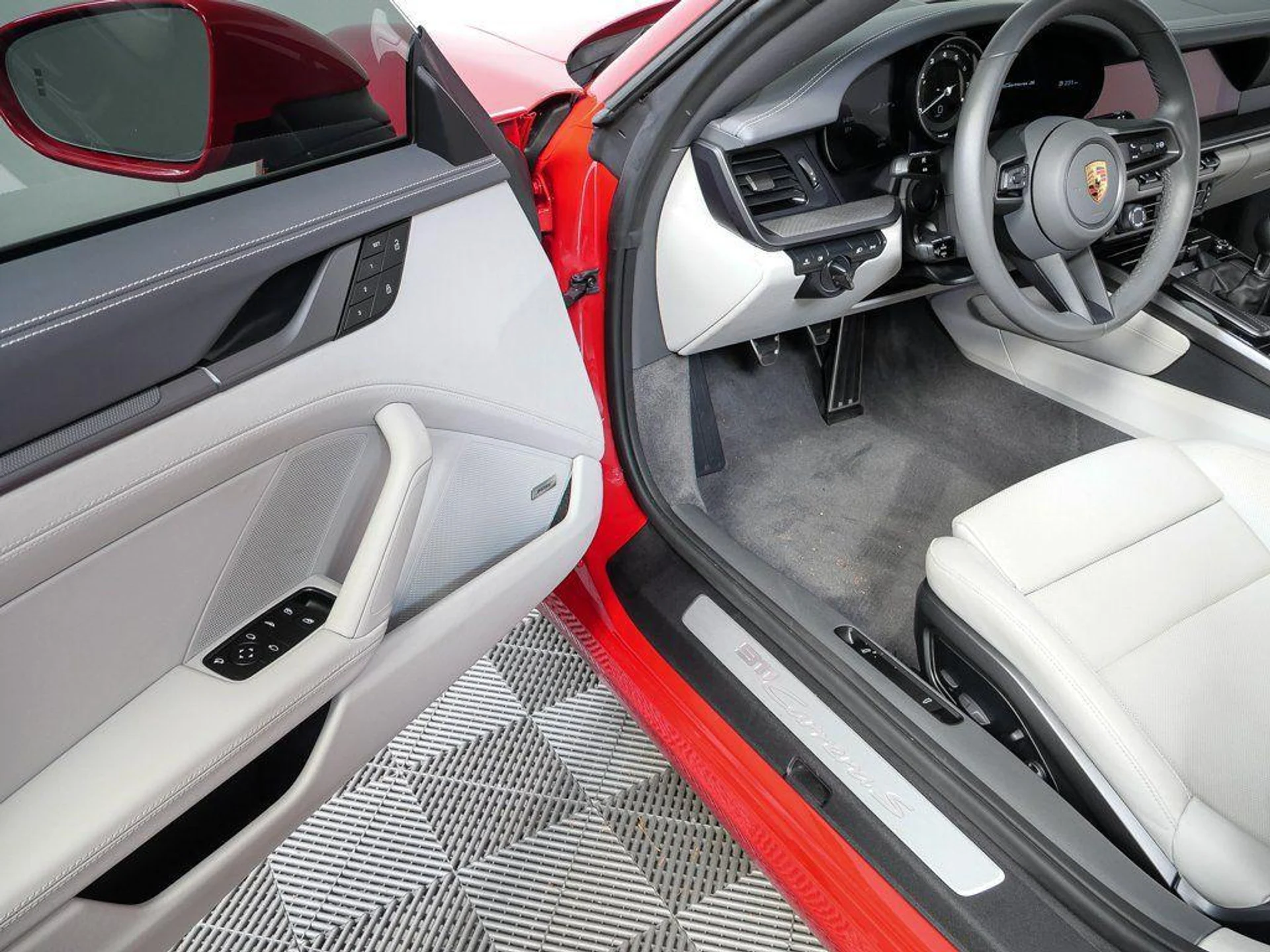 mph007_1753786258_Ujfv_E_Nm9zmh3_W3x_D4i_L_Zx_Wp_Q2_Pg_8c59744657