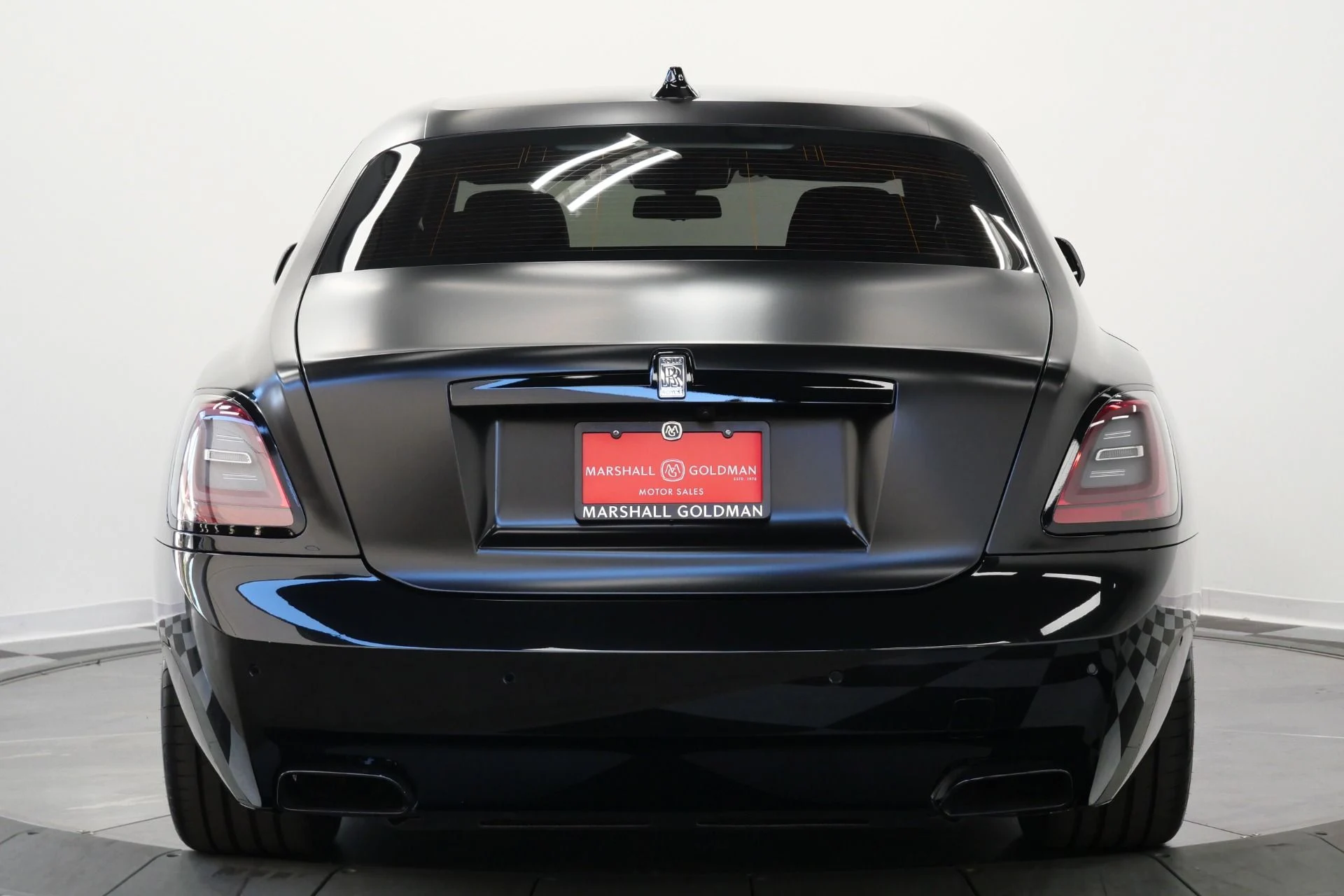 mph007_1754197724_Used_2022_Rolls_Royce_Ghost_1773938186_81fa21847b