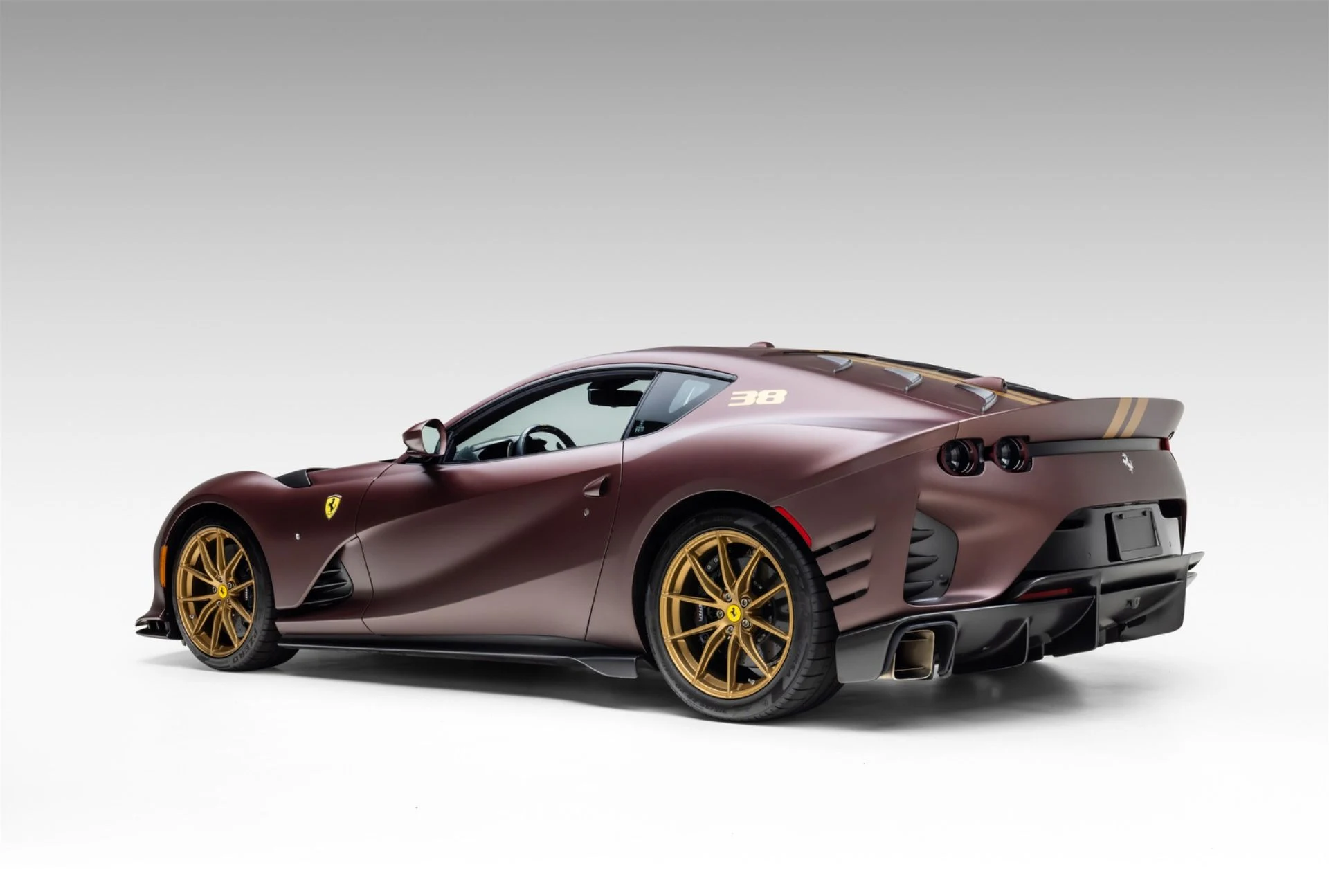 mph007_1755860642_13437_p8_l_e3d041ad39