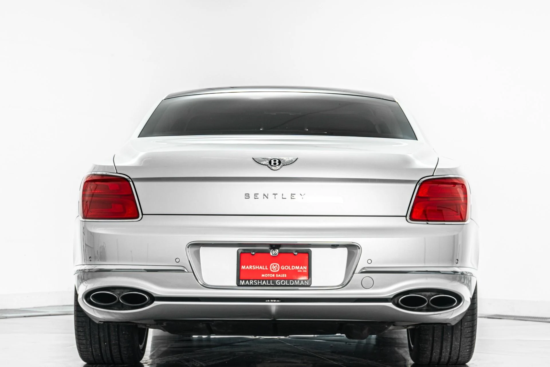 mph007_1759472819_Used_2022_Bentley_Flying_Spur_V8_Great_Colors_Engine_Turned_Veneers_Mulliner_Package_1773426233_848fab98e2