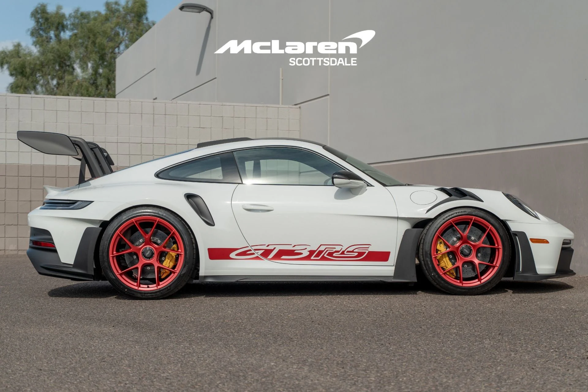 mph007_1759683715_Used_2025_PORSCHE_911_GT_3_RS_1790279450_1c77a0b907