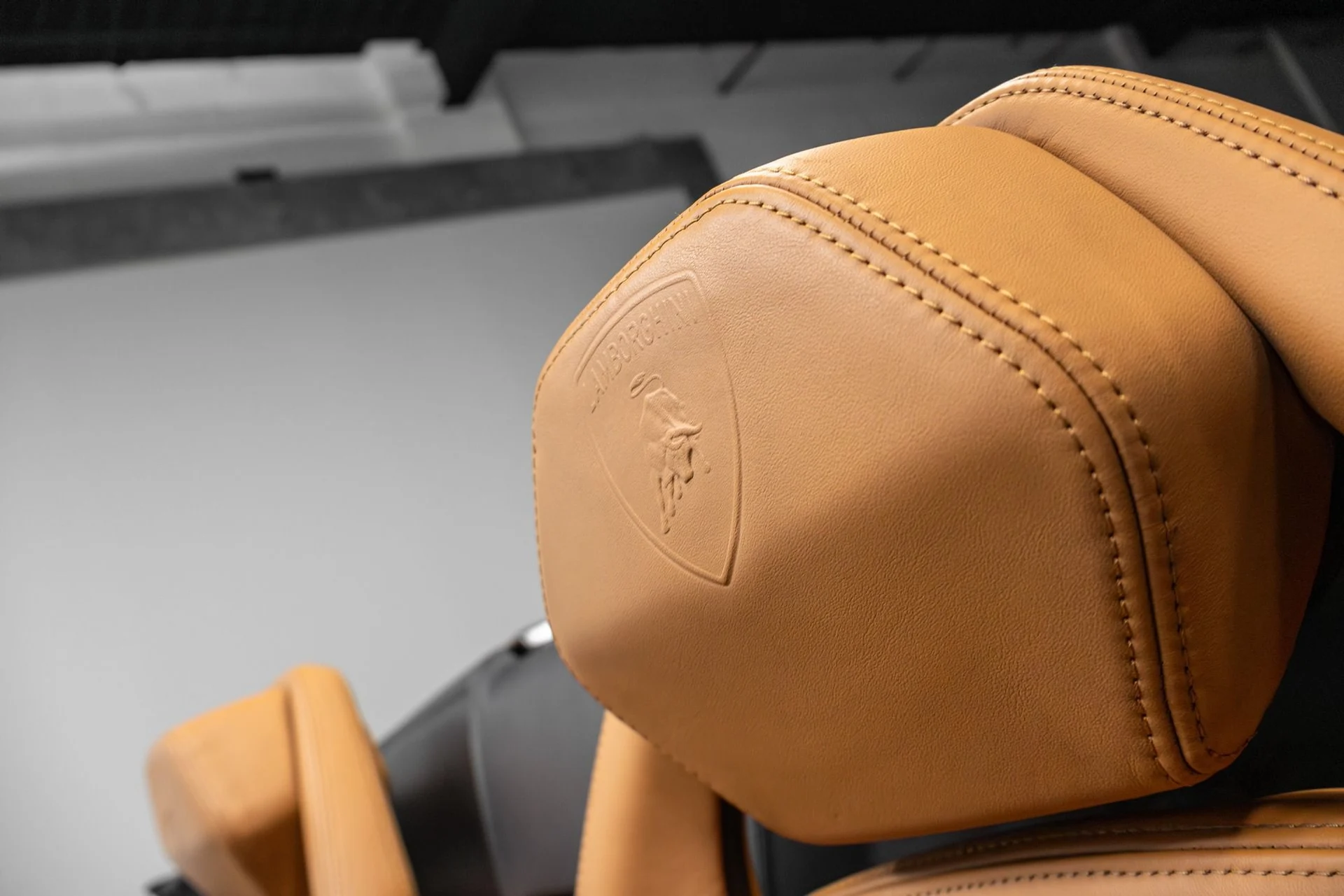 mph007_1759959397_Used_2010_Lamborghini_Gallardo_LP_560_4_Spyder_1766547982_ee188426a6