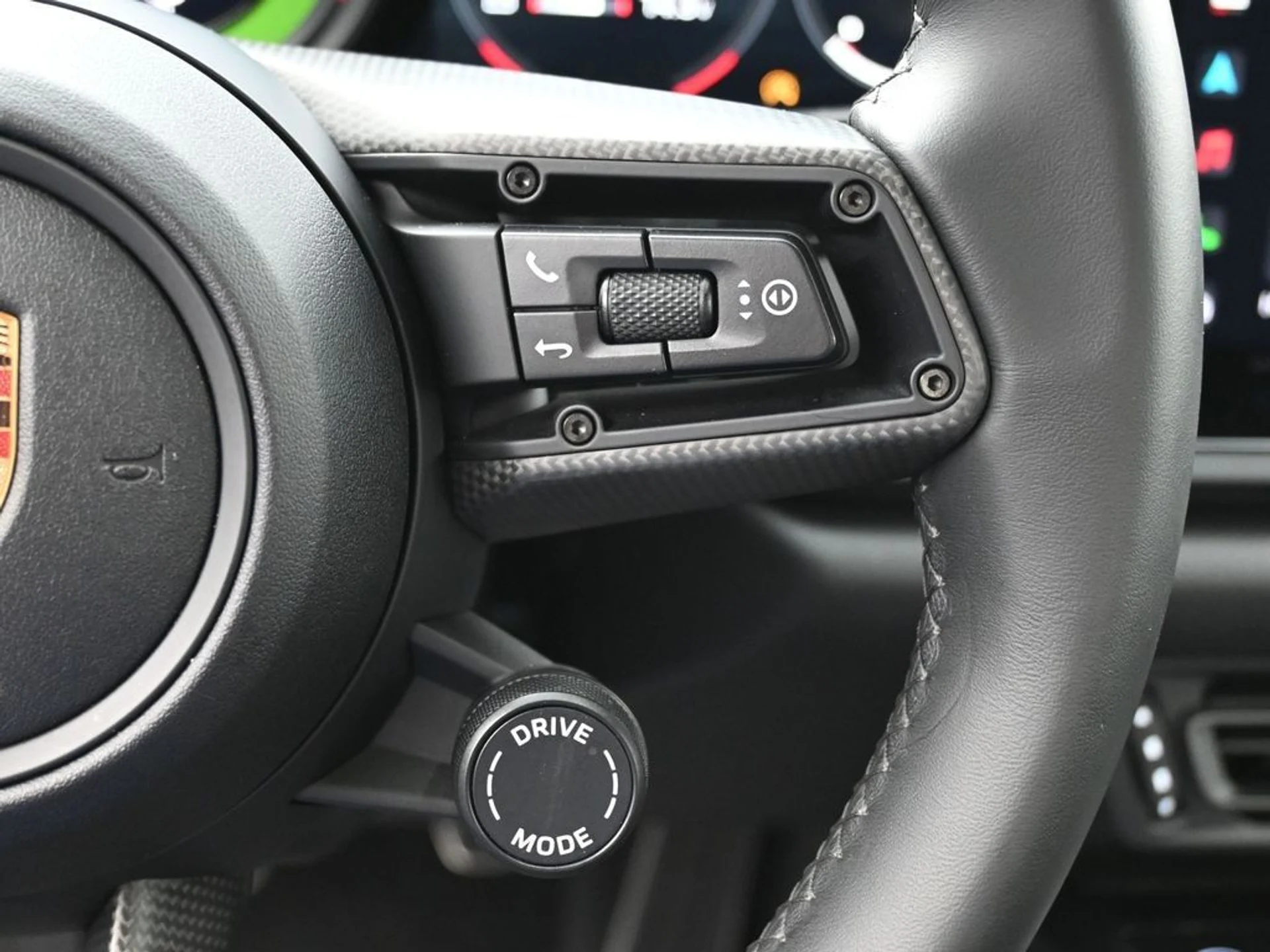 mph007_17611739_280e30aa634f07395fde56d1dd43953b_13ade7ffd3