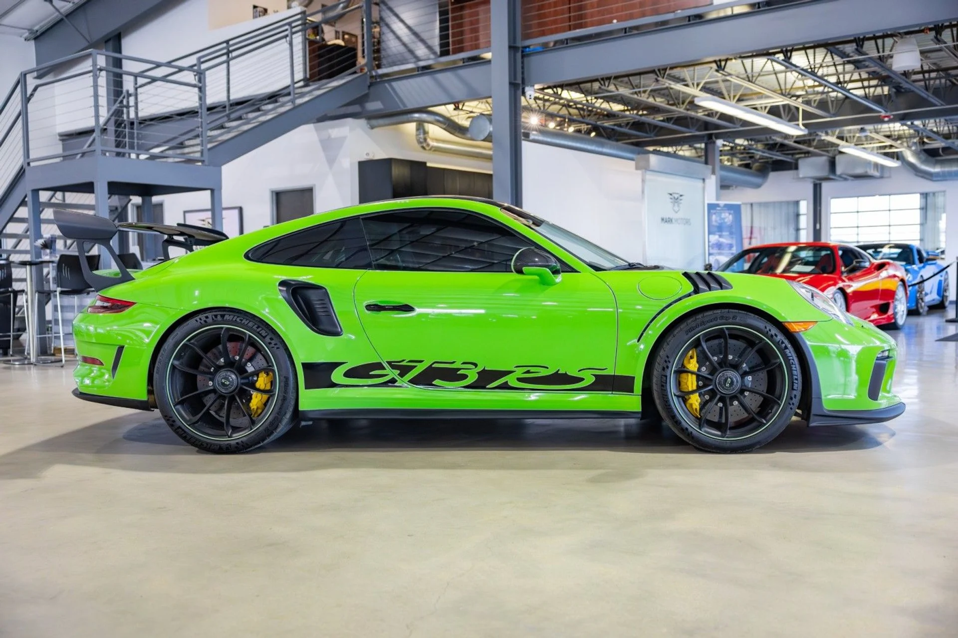 mph007_1762686674_kw_23cedfd566