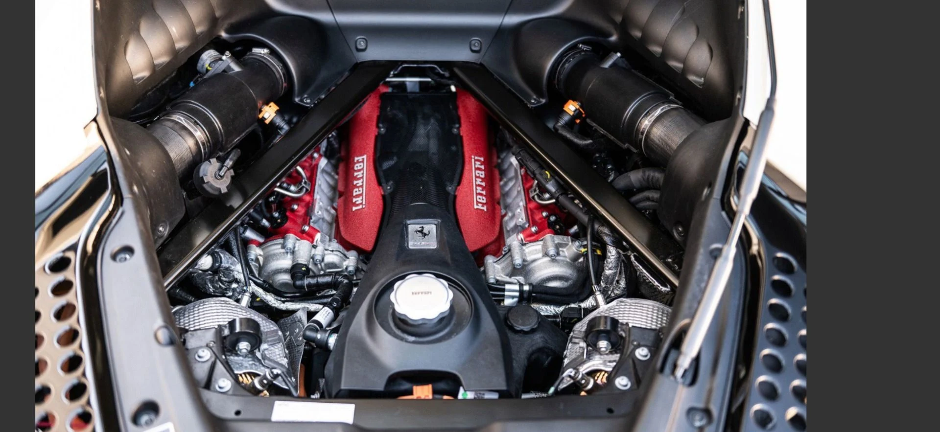 mph007_1779762631_Used_2023_Ferrari_SF_90_Stradale_1782505285_0bcb27dfd1