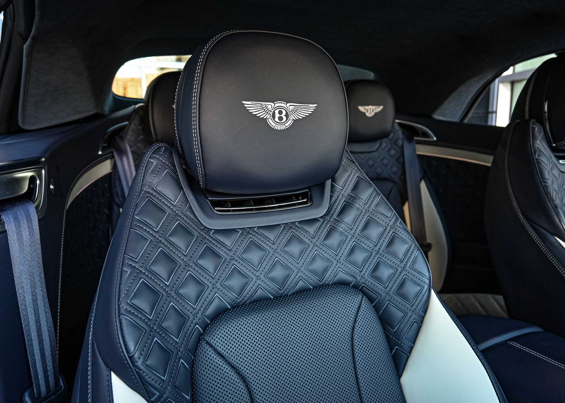 mph007_1786006598_90343daa_b584_4886_aaa2_f7681a84275b_b52dfd6daf